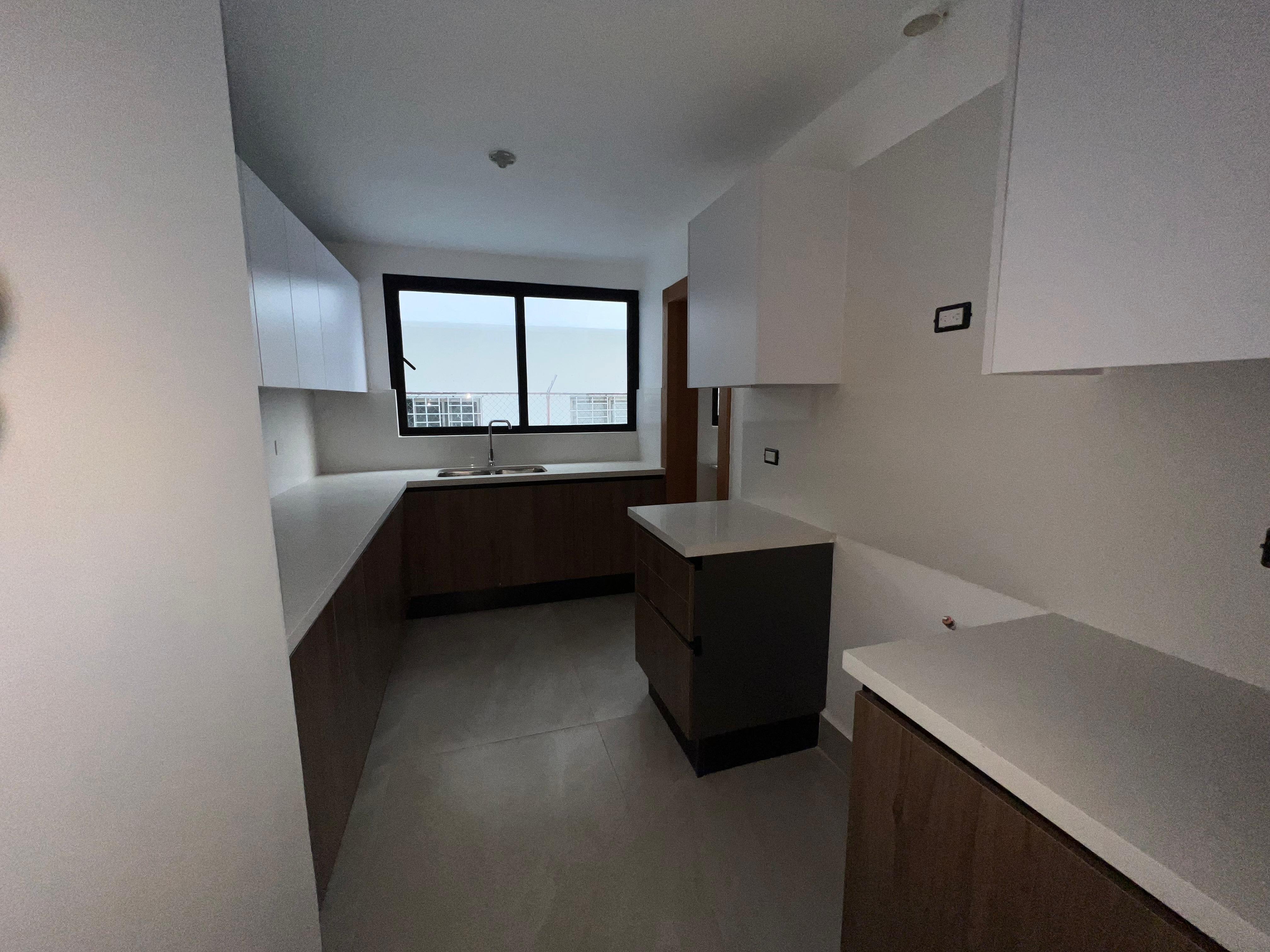apartamentos - SE ALQUILA APARTAMENTO DE 2 HABITACIONES + ESTUDIO 1
