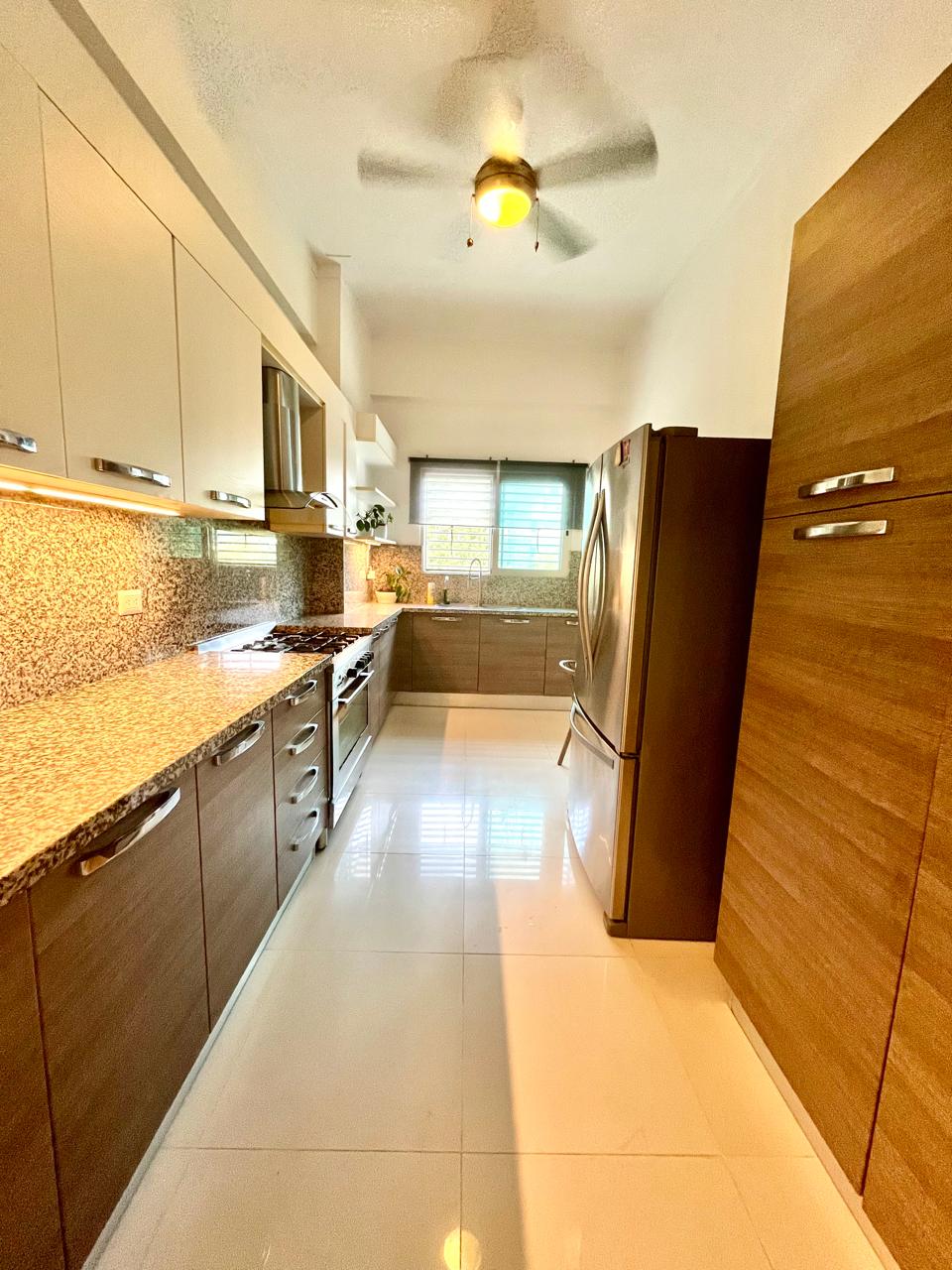 apartamentos - 📍La Esperilla. Precioso apto. En 2do piso  6