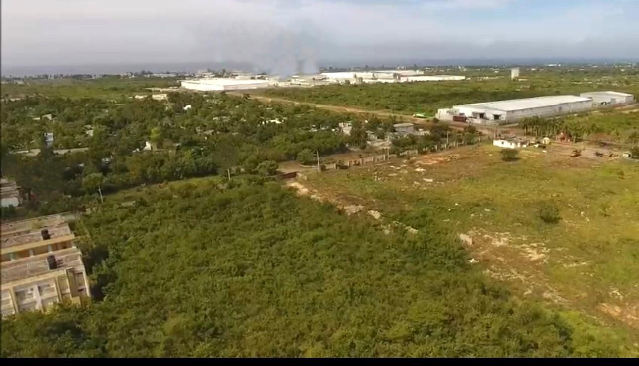solares y terrenos - VENTA SOLAR DE 7,542.06M2 EN LA CALETA-BOCA CHICA
