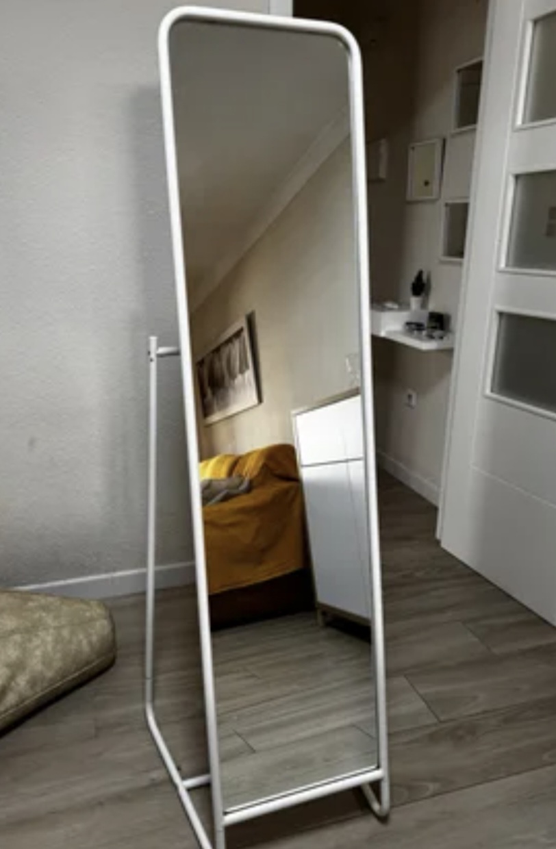 decoración y accesorios - Espejo  de metal  el negro  3500 y el banco  2800 0