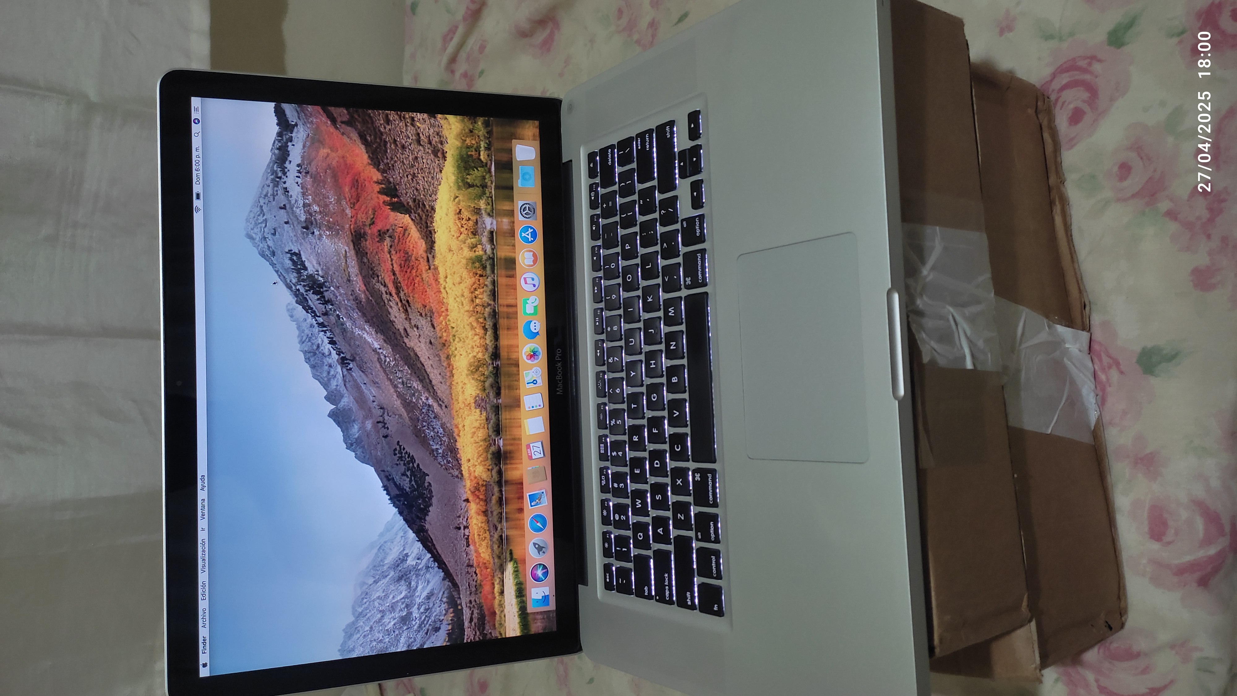 computadoras y laptops - Macbook Pro 2011 --- 15" Pulgadas