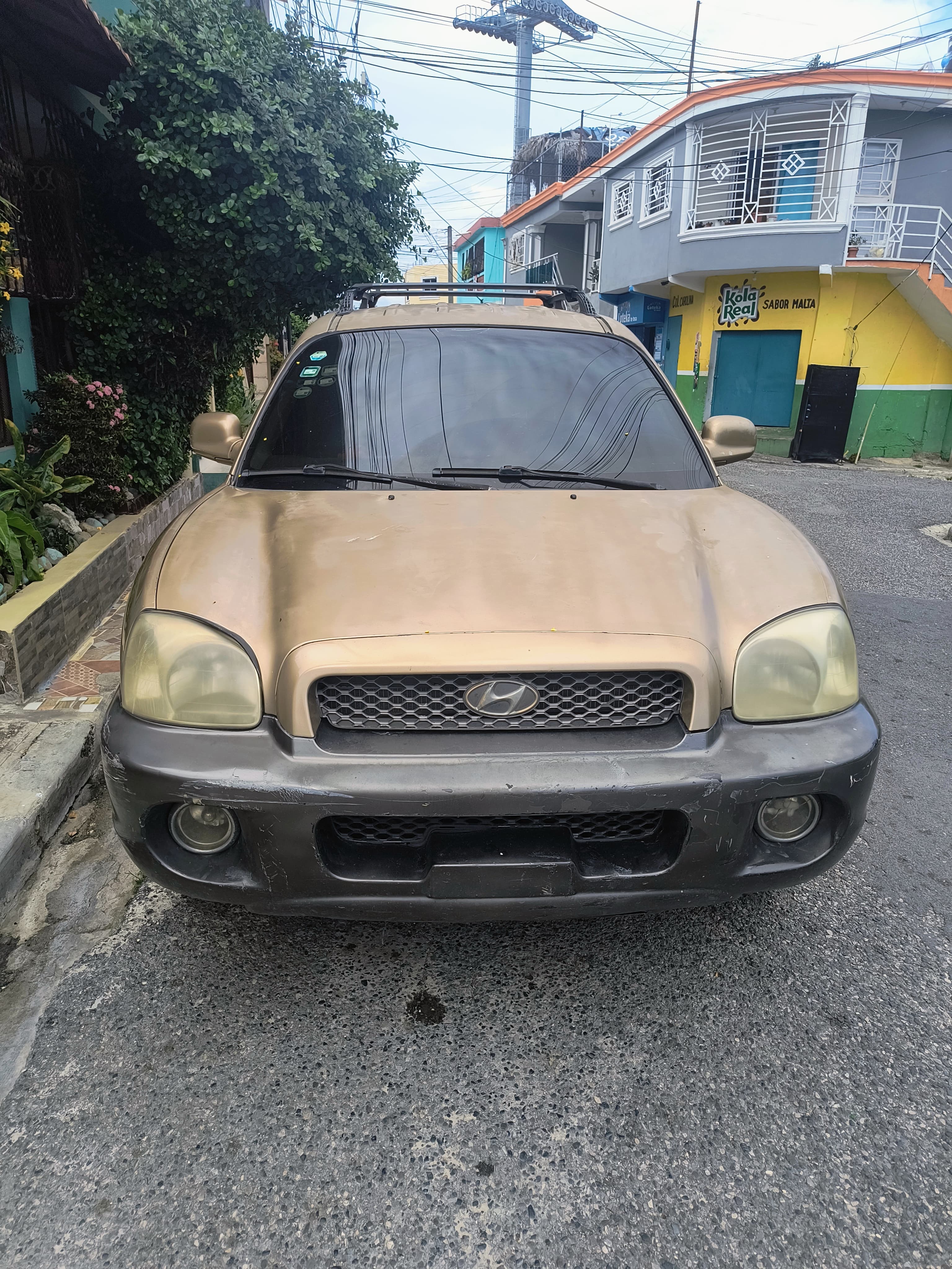 jeepetas y camionetas - se vende una jeepeta  Hyundai santa fe, en buen estado  1