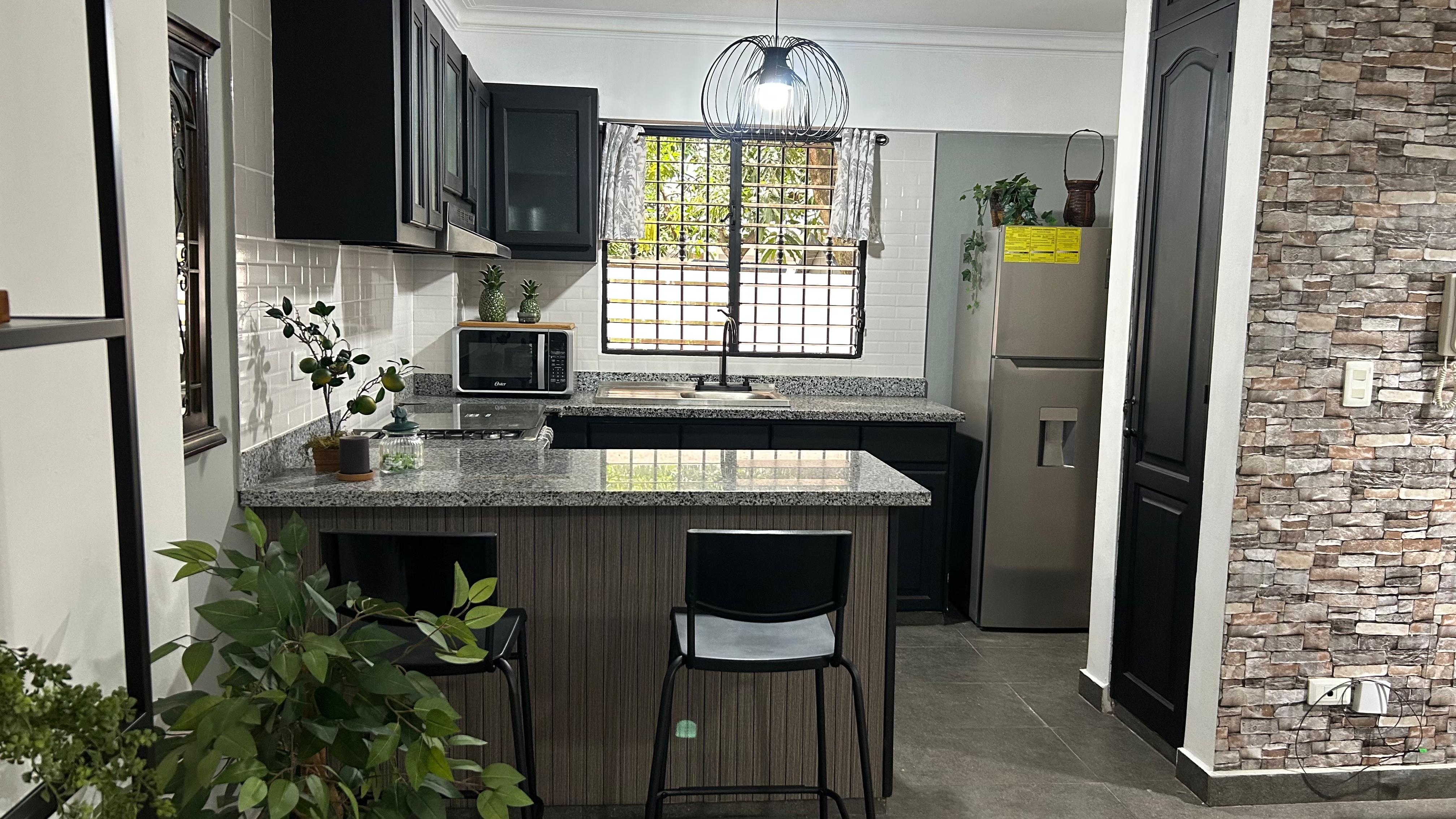 apartamentos - Apartamento amueblado amplio y muy buena ubicación 2