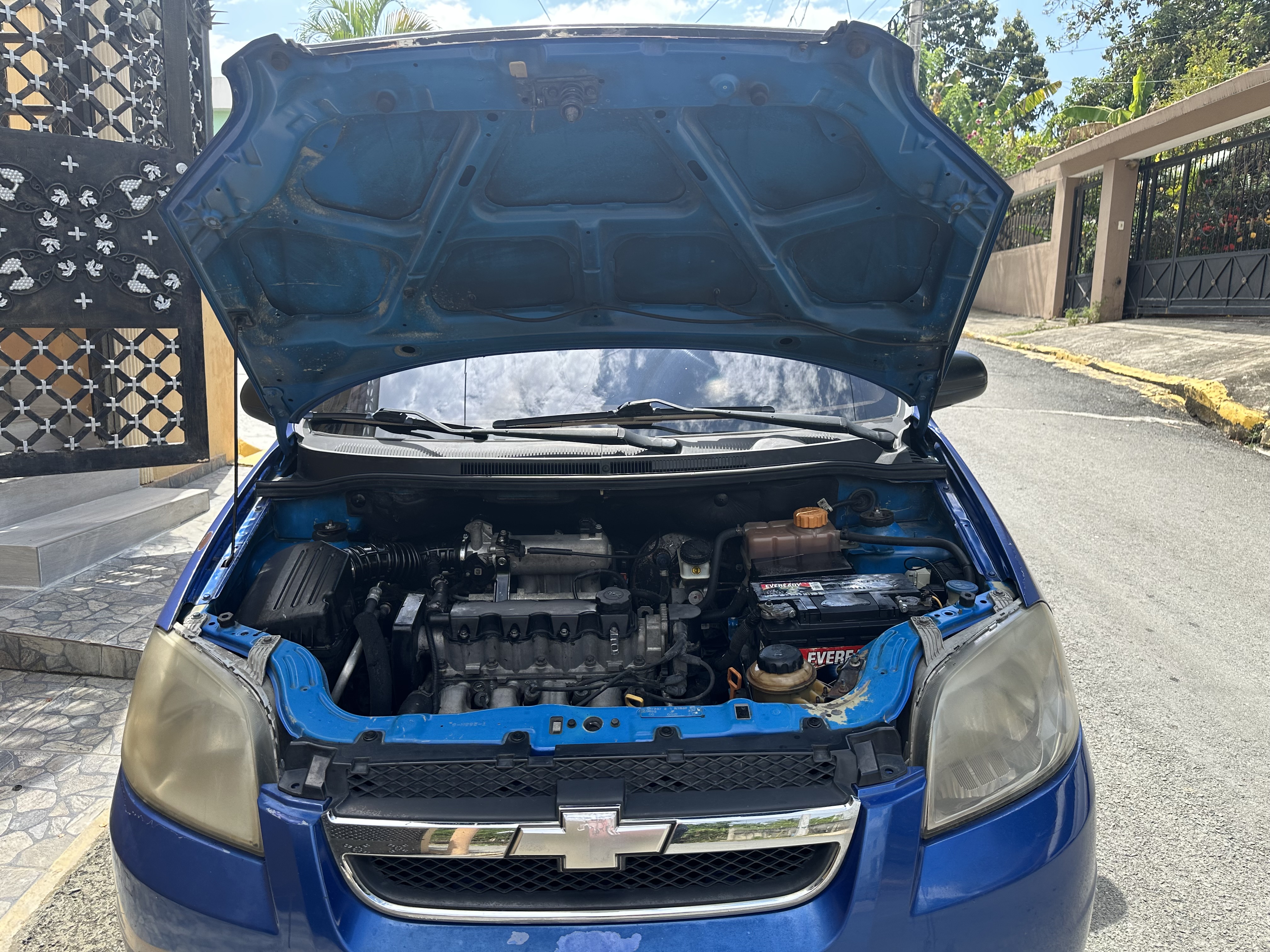 carros - Chevrolet Aveo 2011