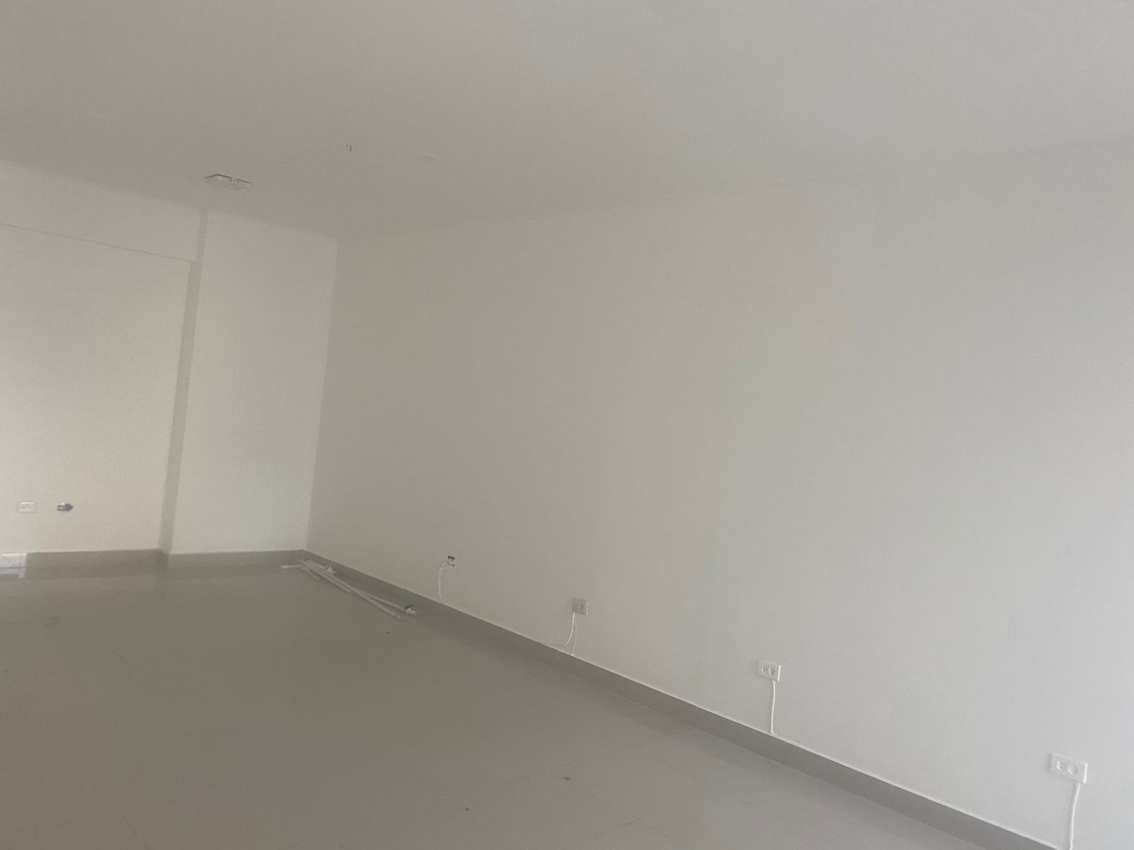 oficinas y locales comerciales - LOCAL COMERCIAL  6
