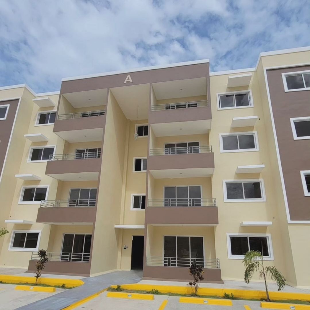 apartamentos -  Alquiler en el  Res. Colinas del Bosque 4ta plant 10
