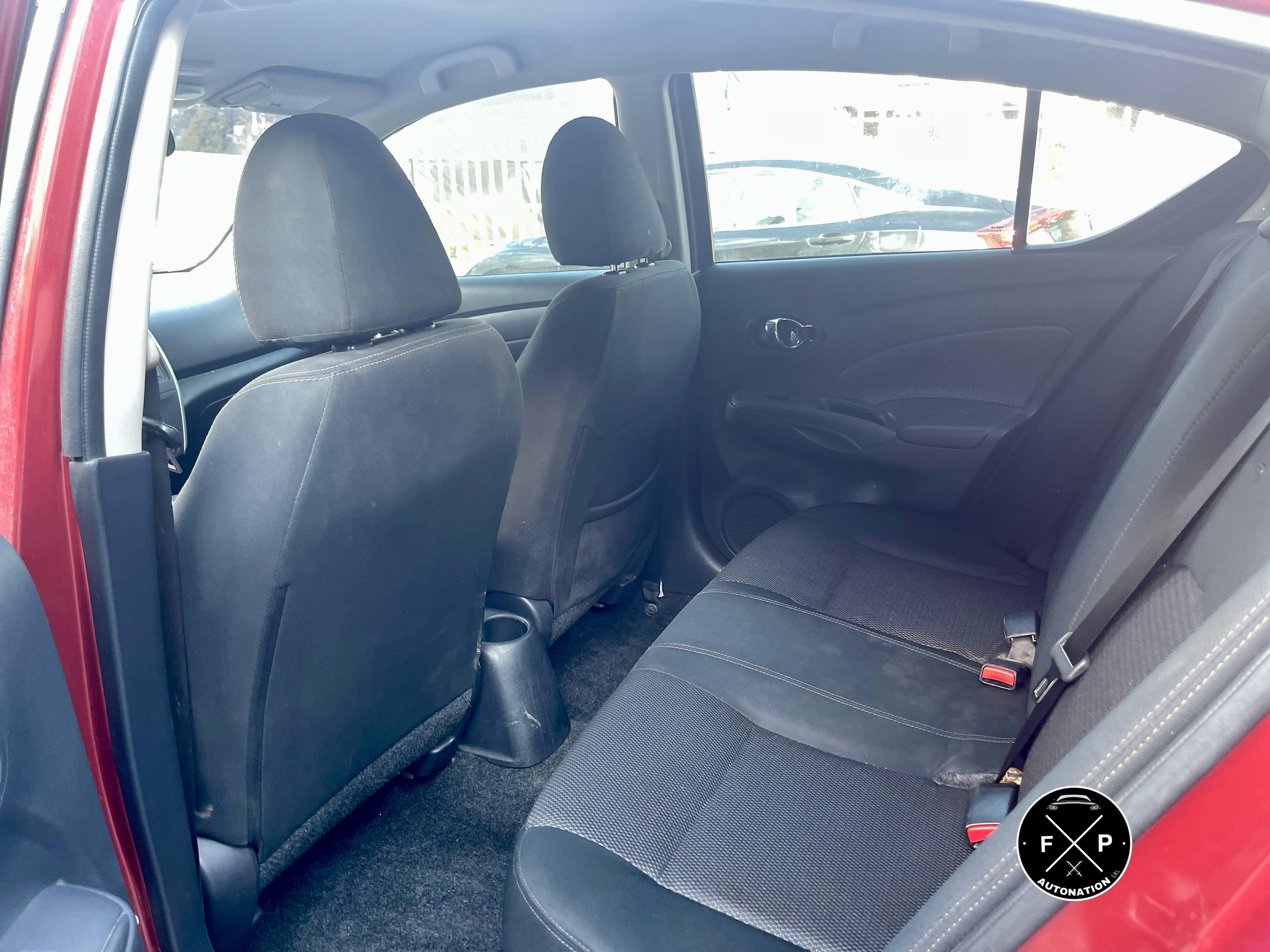 carros - Nissan versa 2019 sv 9