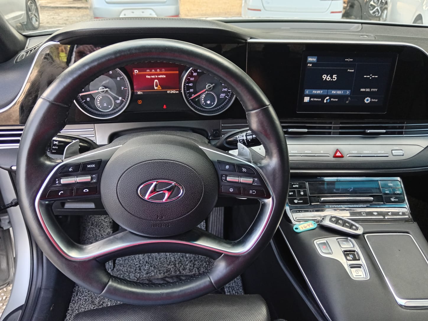 carros - HYUNDAI GRANDEUR 2020 GRIS 7