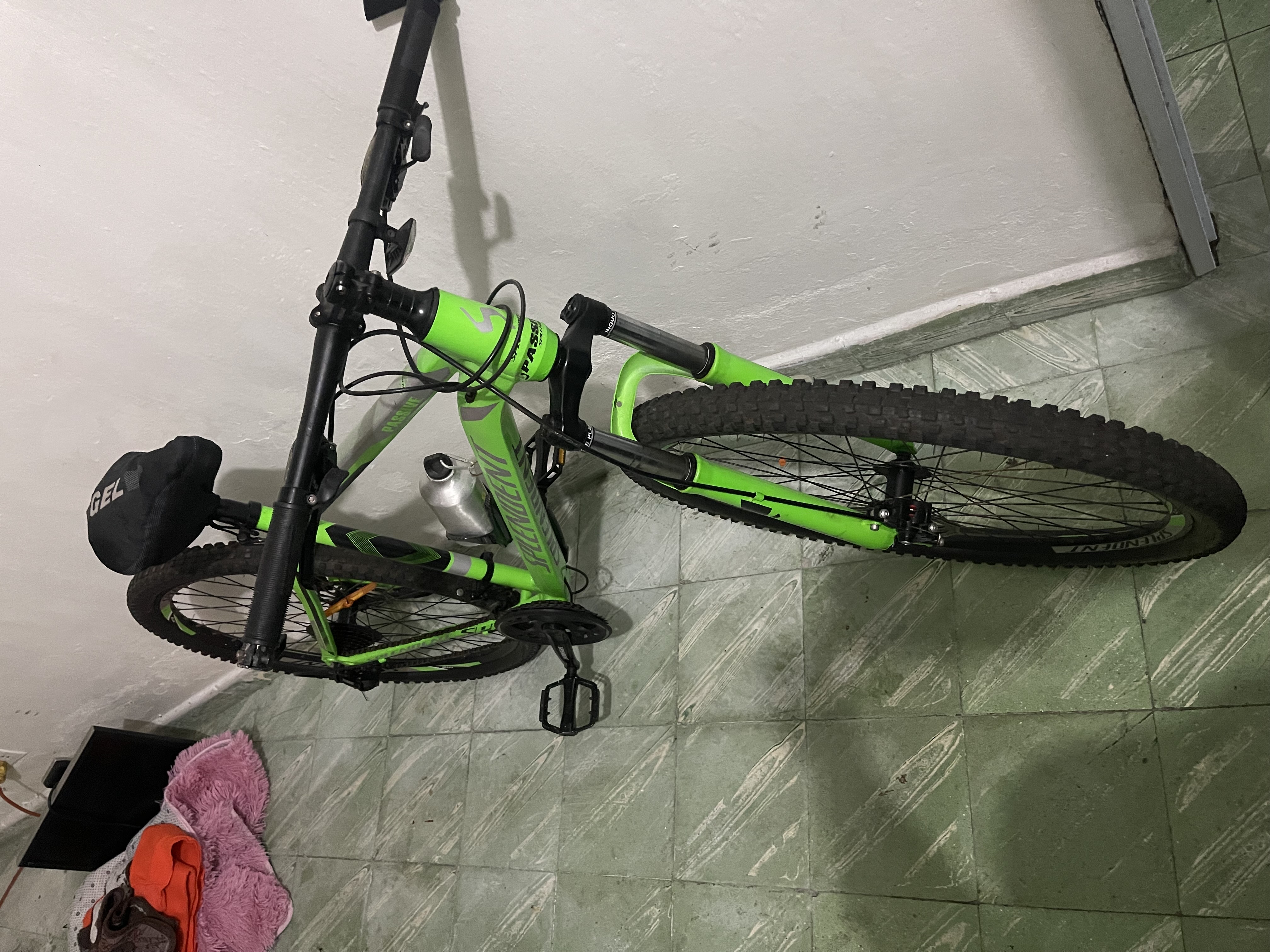 bicicletas y accesorios - vendo bicicleta aro 29 casi nueva 2
