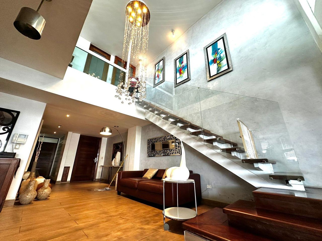 penthouses - Penthouse Espacioso de Dos Niveles en El Vergel 0