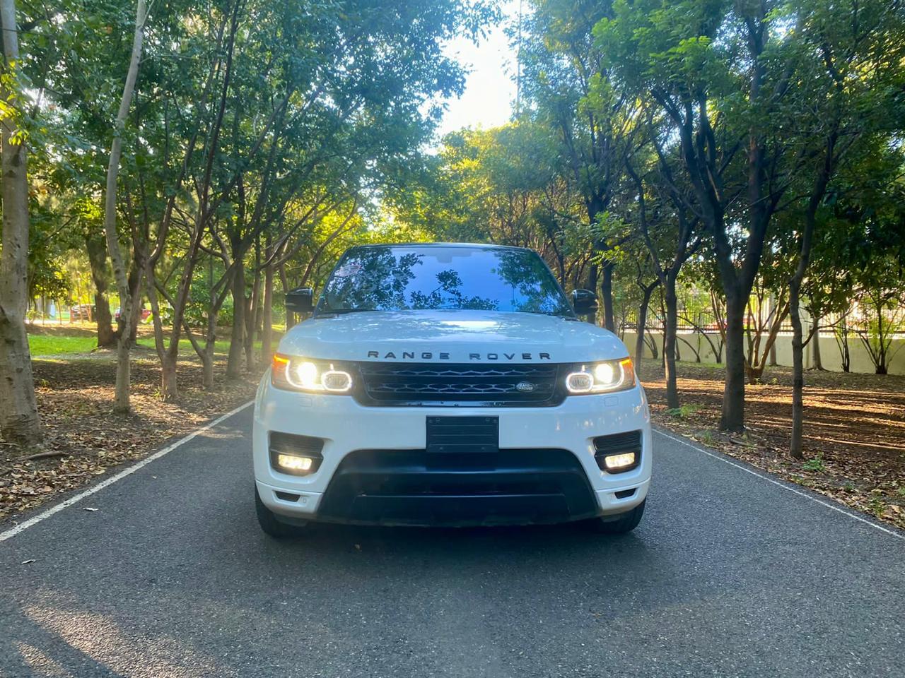 jeepetas y camionetas - LAND ROVER RANGE SUPERCHARGED 2016 V6 *NUEVA* 6
