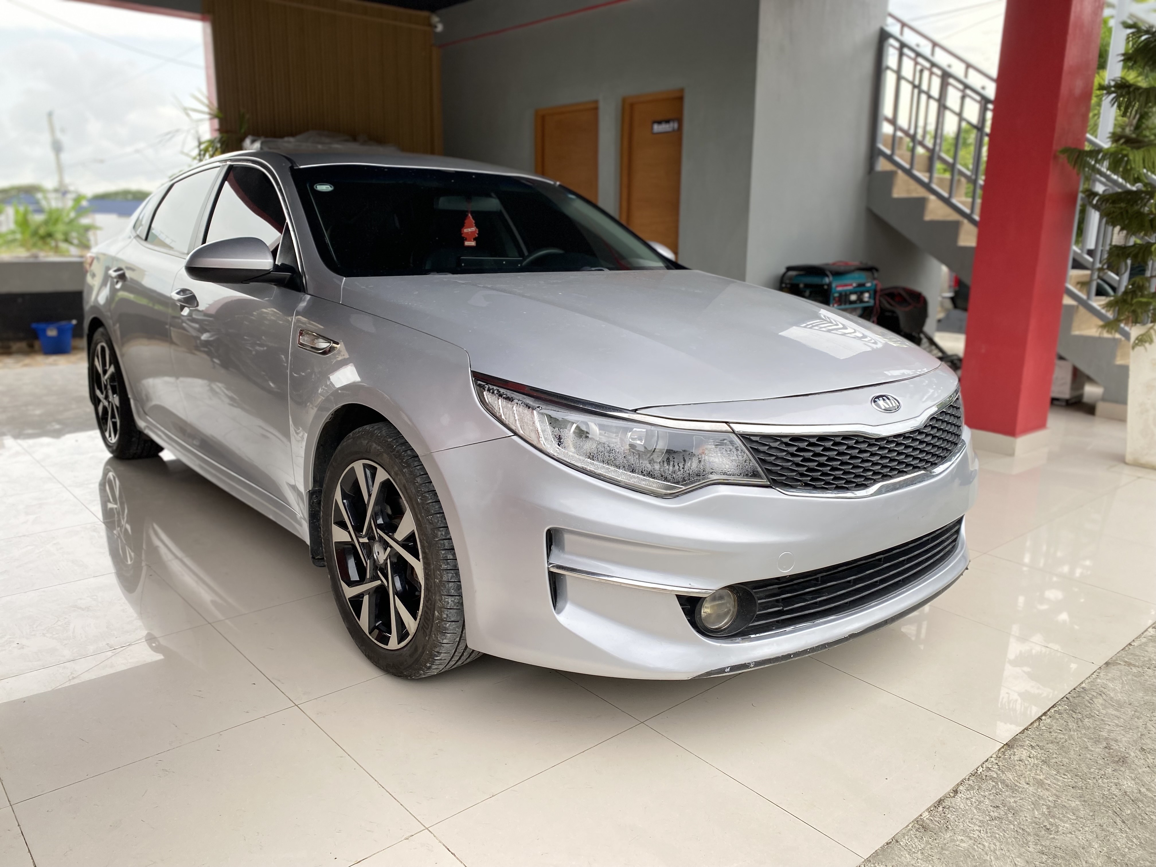 carros - KIA K5 2018 1