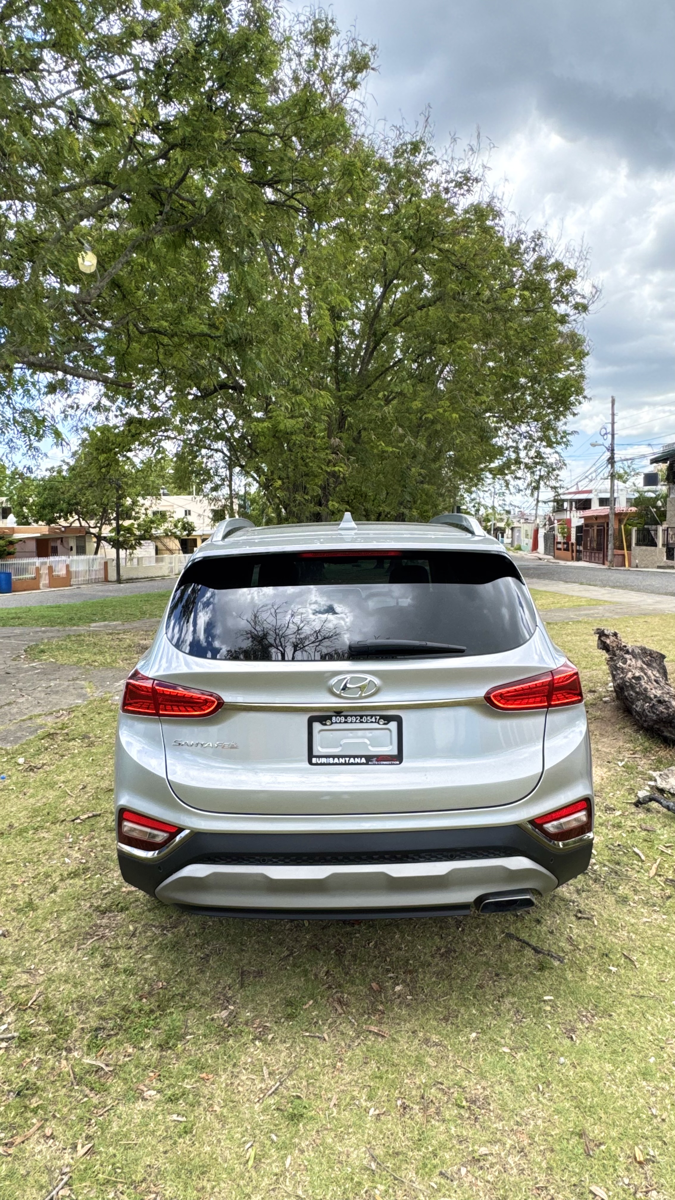 jeepetas y camionetas - Hyundai Santa Fe 2020 Limited  4