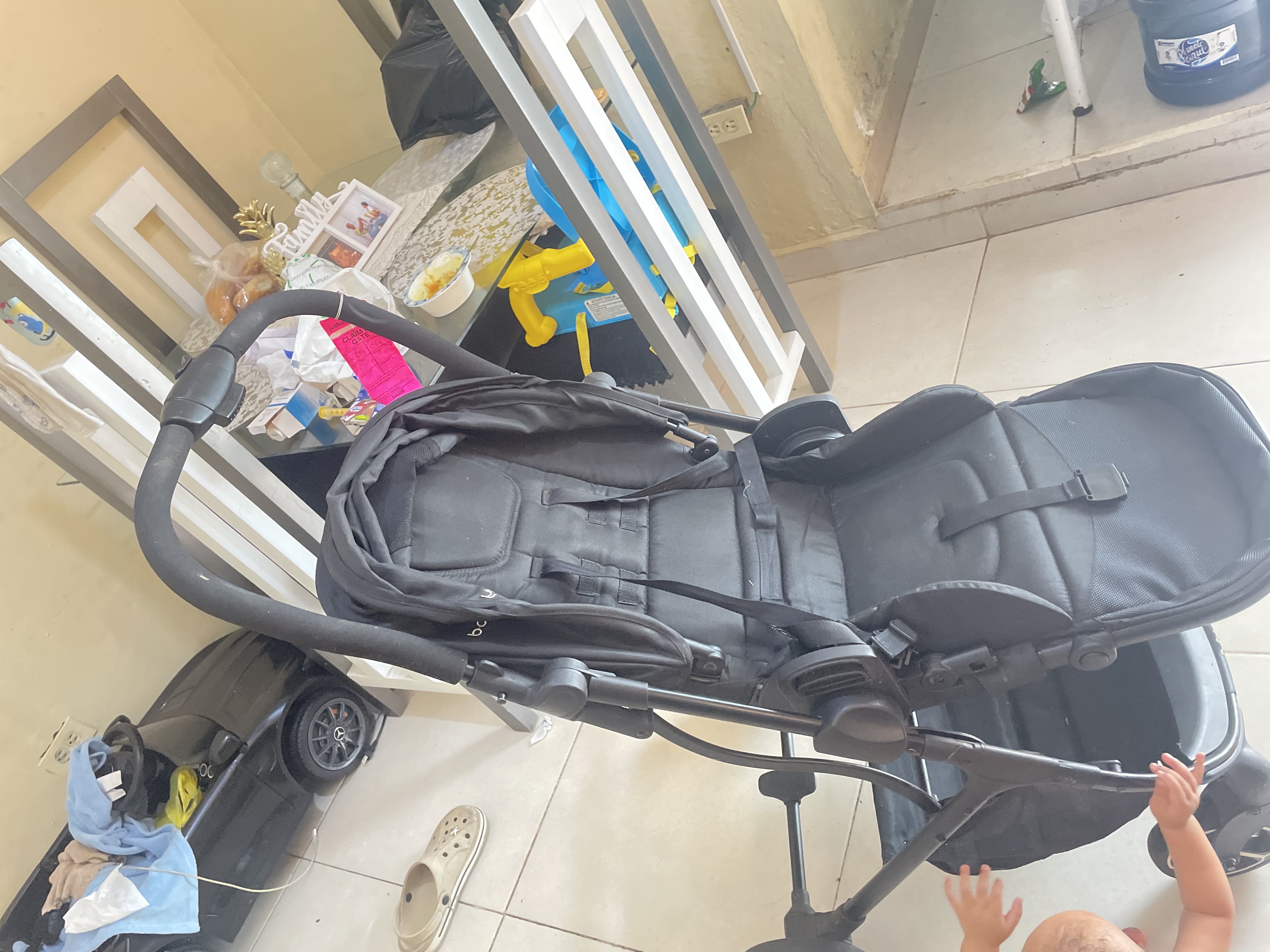 coches y sillas - Vendo coche de bebe 