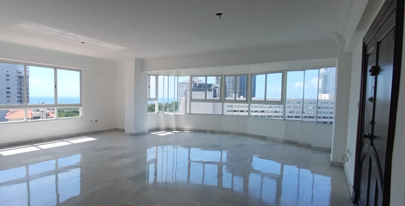 apartamentos - ¡En La Enriquillo con vista al Mar, Amplio Apartamento de 230m en Hermosa Torre! 0