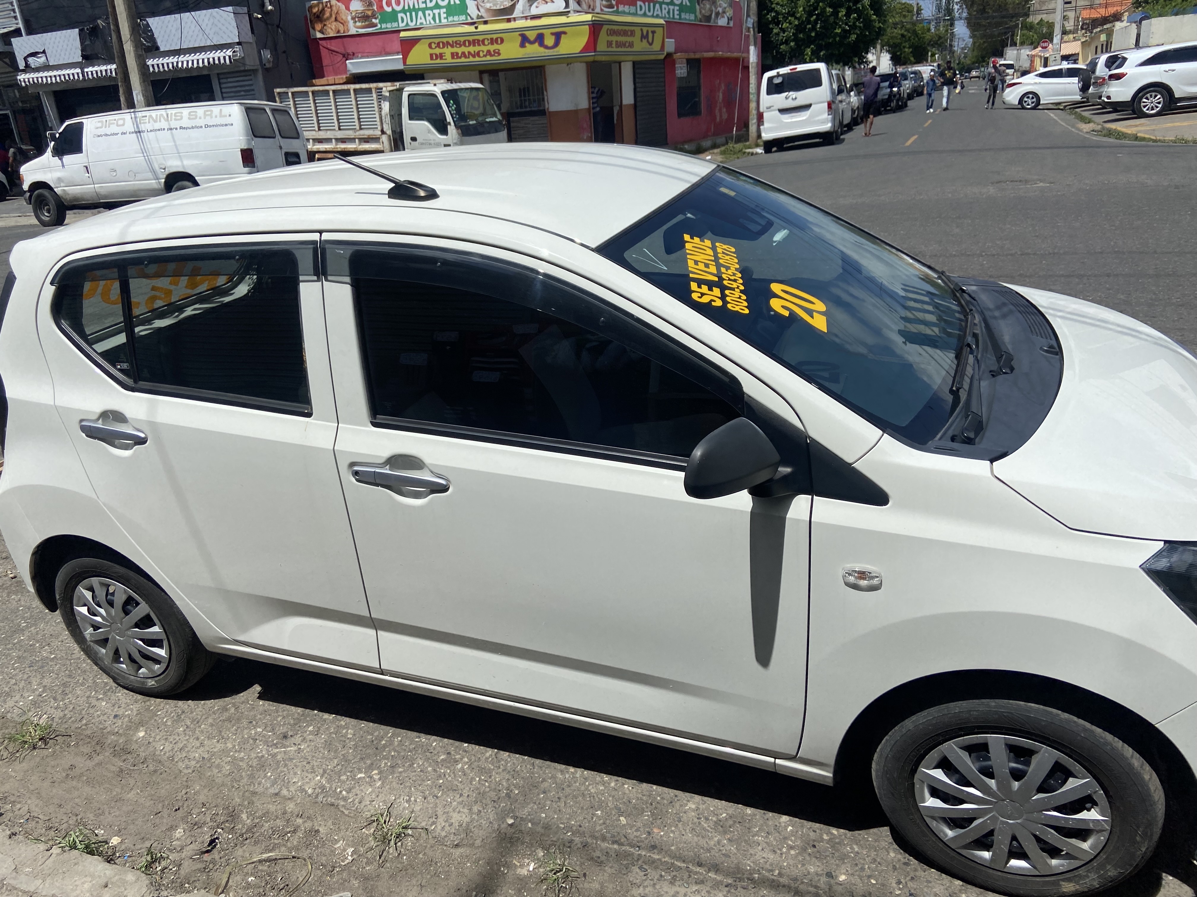 carros - Daihatsun Mira 2020 1