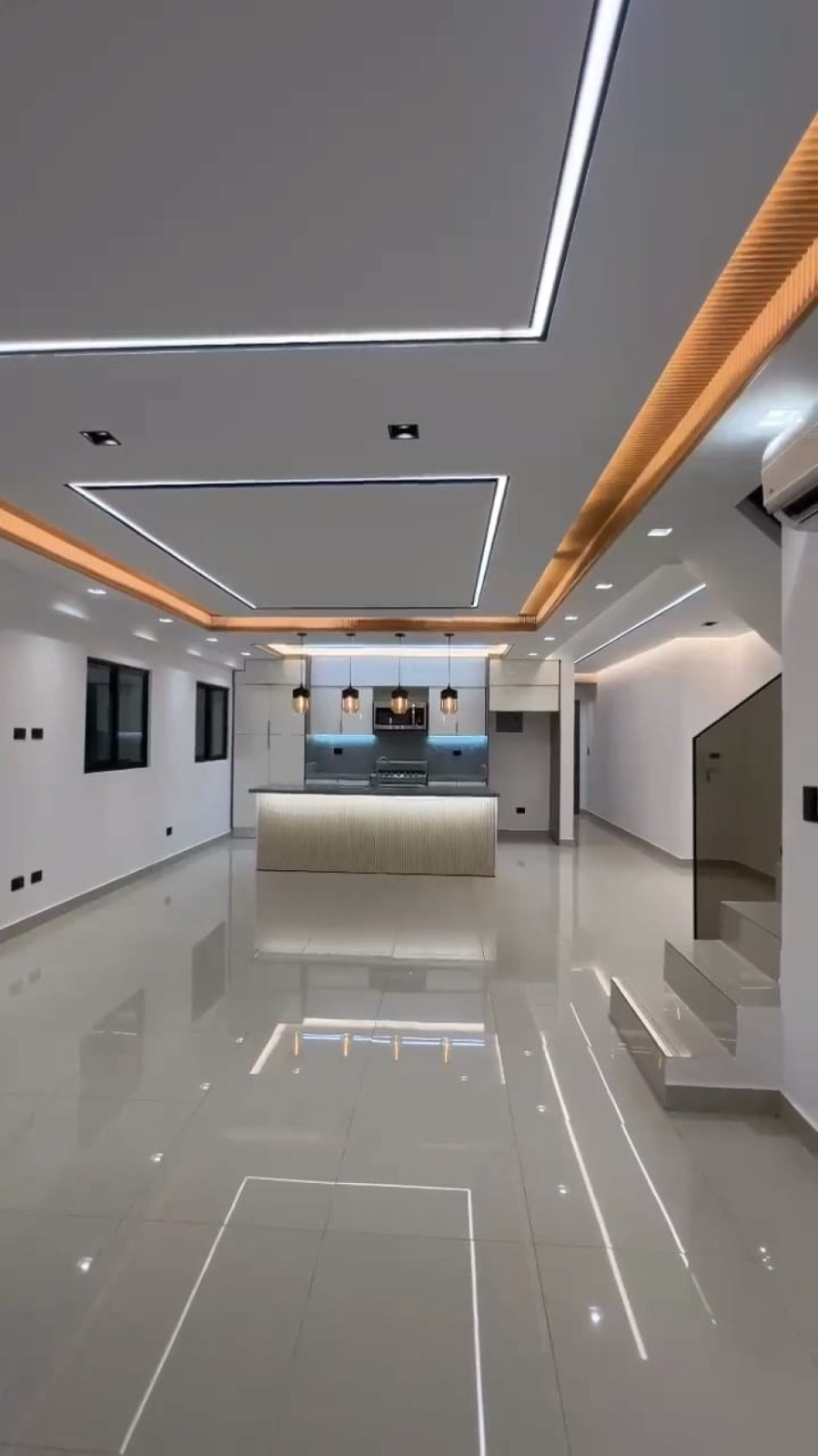 apartamentos - Vendo moderno Pent-House en Los Restauradores 2