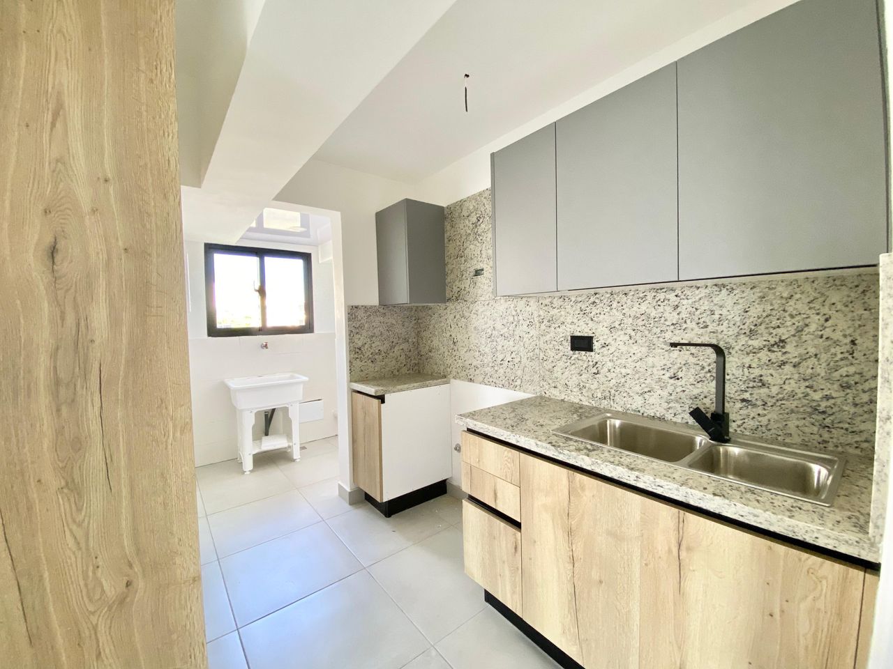 apartamentos - Hermoso Alquiler Nuevo en Renacimiento  0