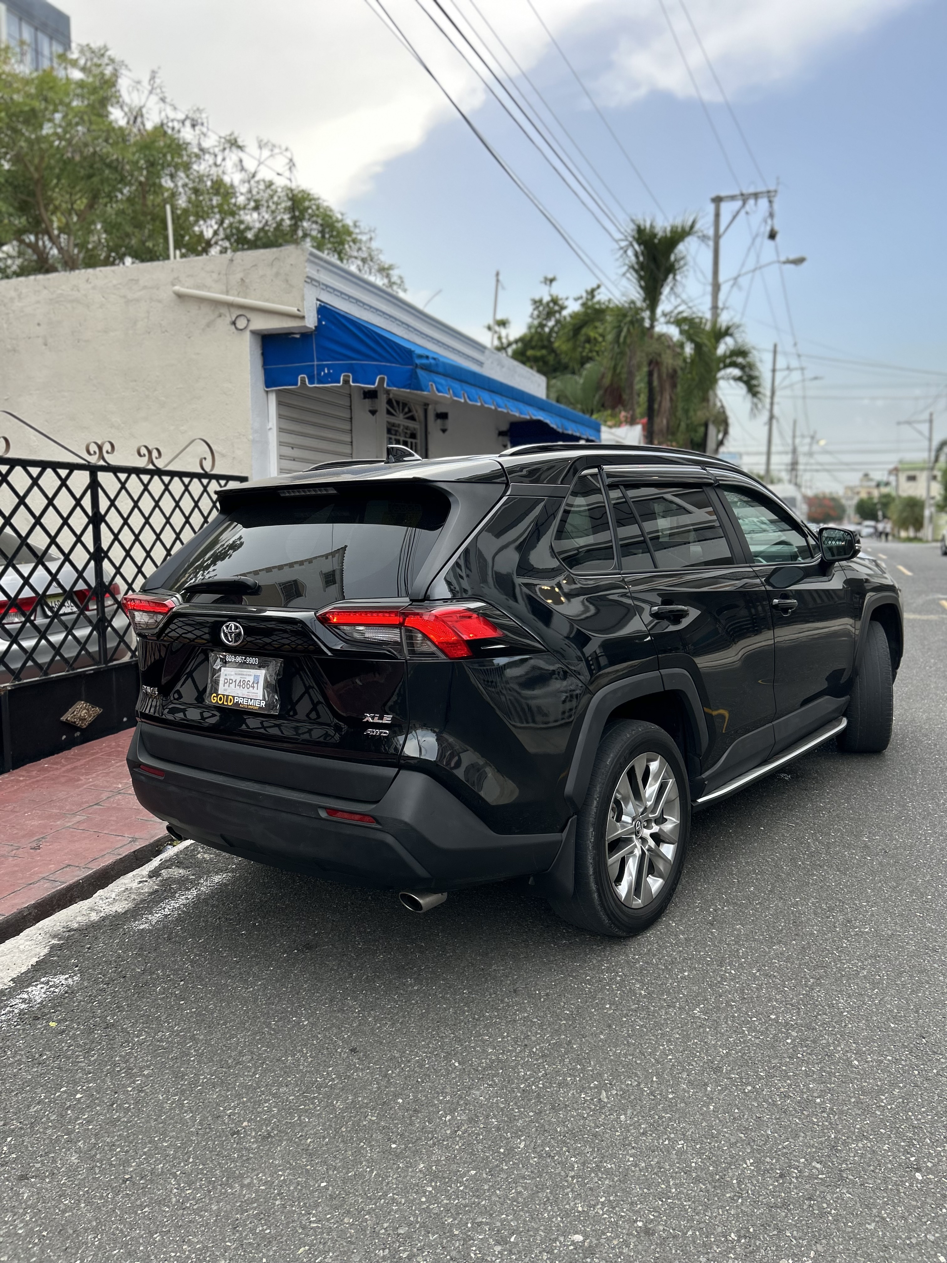 jeepetas y camionetas - Toyota Rav4 2020 premieum  3