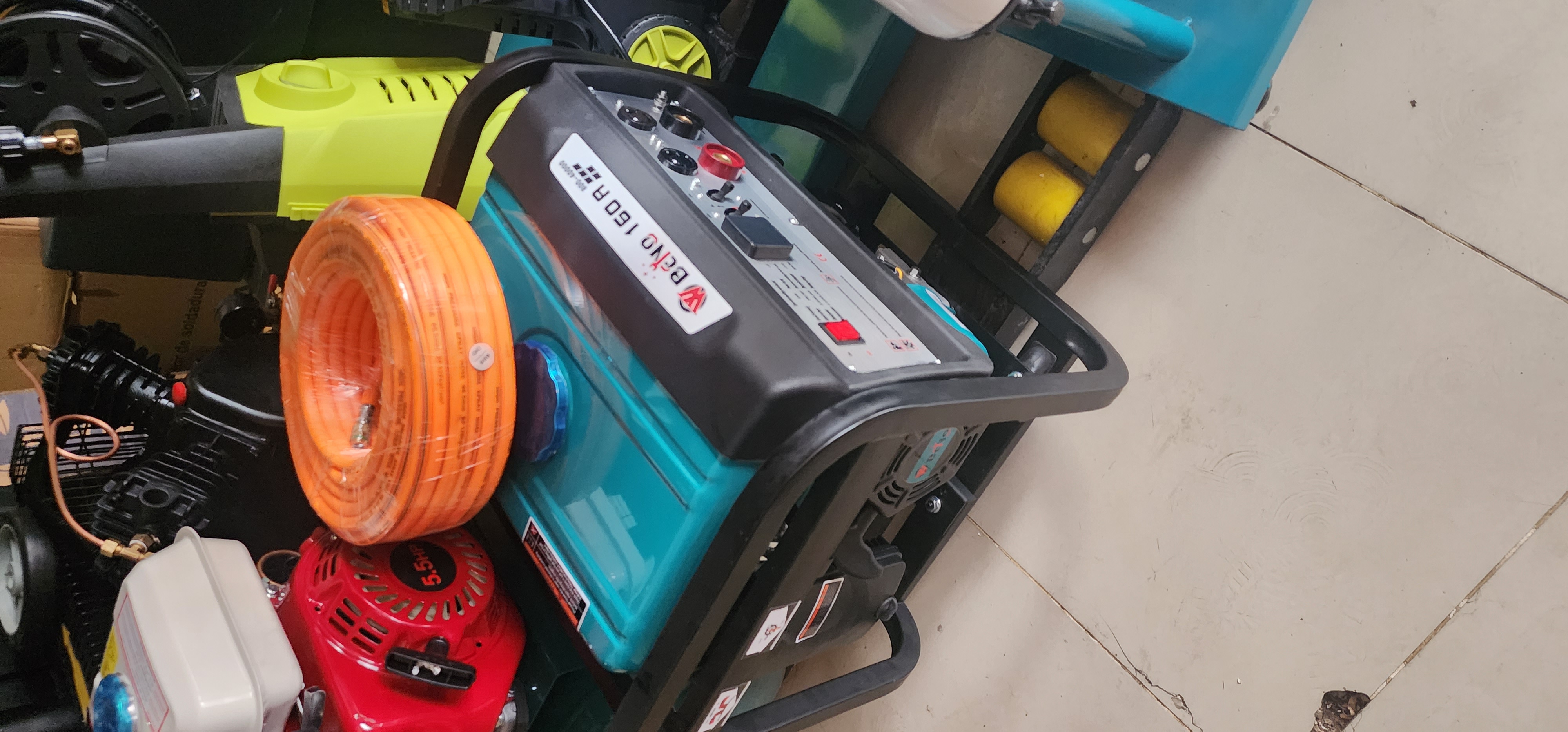 equipos profesionales - motosoldadora Gasolina 160 amperes  0