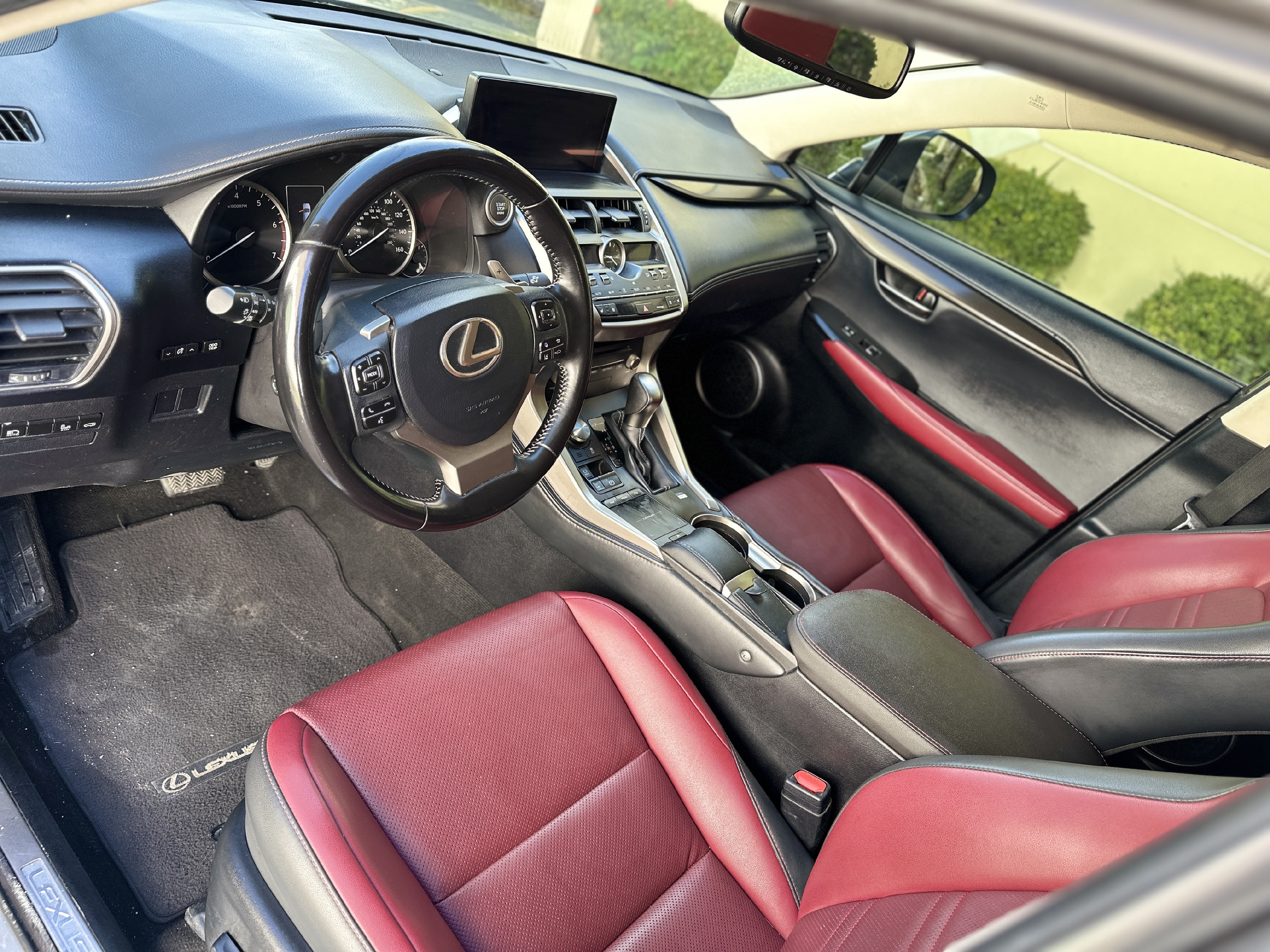 carros - Lexus NX300 2020 
 4