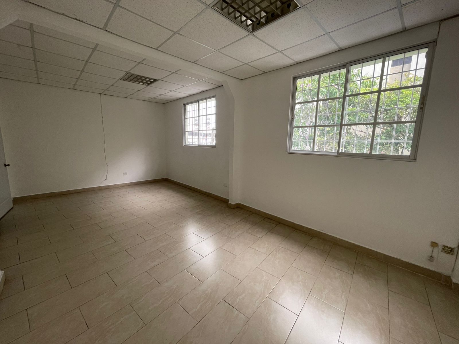 oficinas y locales comerciales - Local Comercial en Gazcue 1
