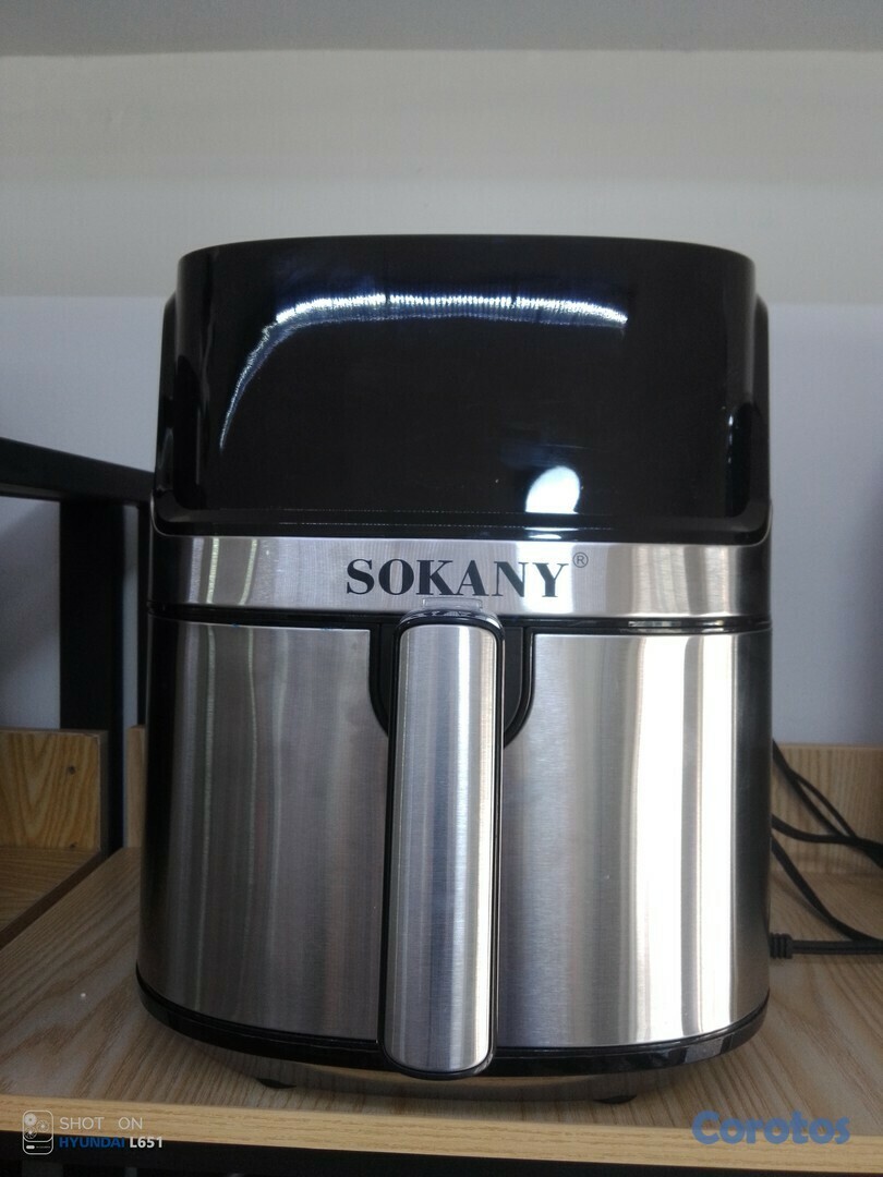 electrodomesticos - Freidora de aires air fryer digital de 8 litros smart wifi y app tuya smart  4