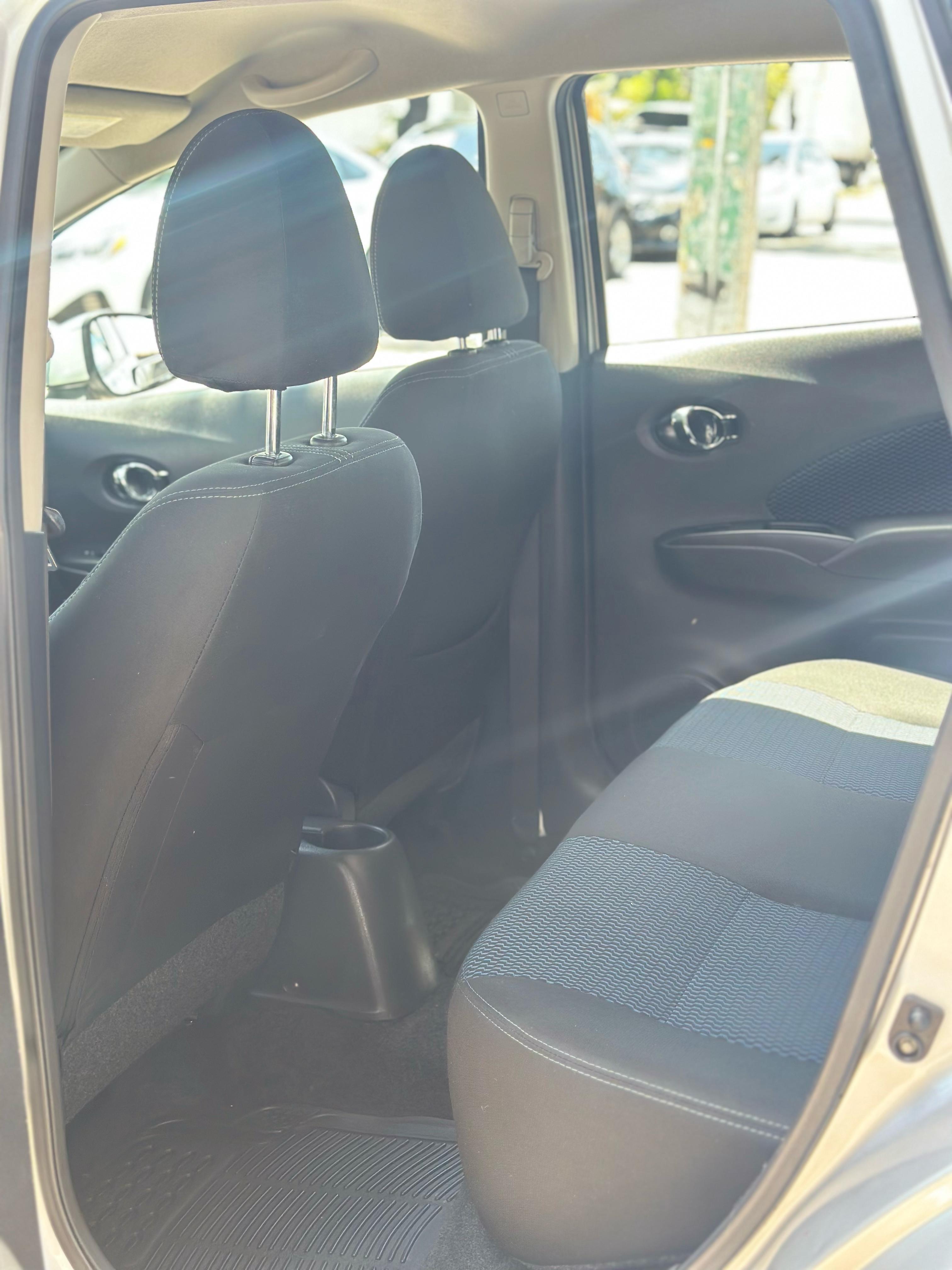 carros - 2019 NISSAN VERSA NOTE SV CLEAN CARFAX 5