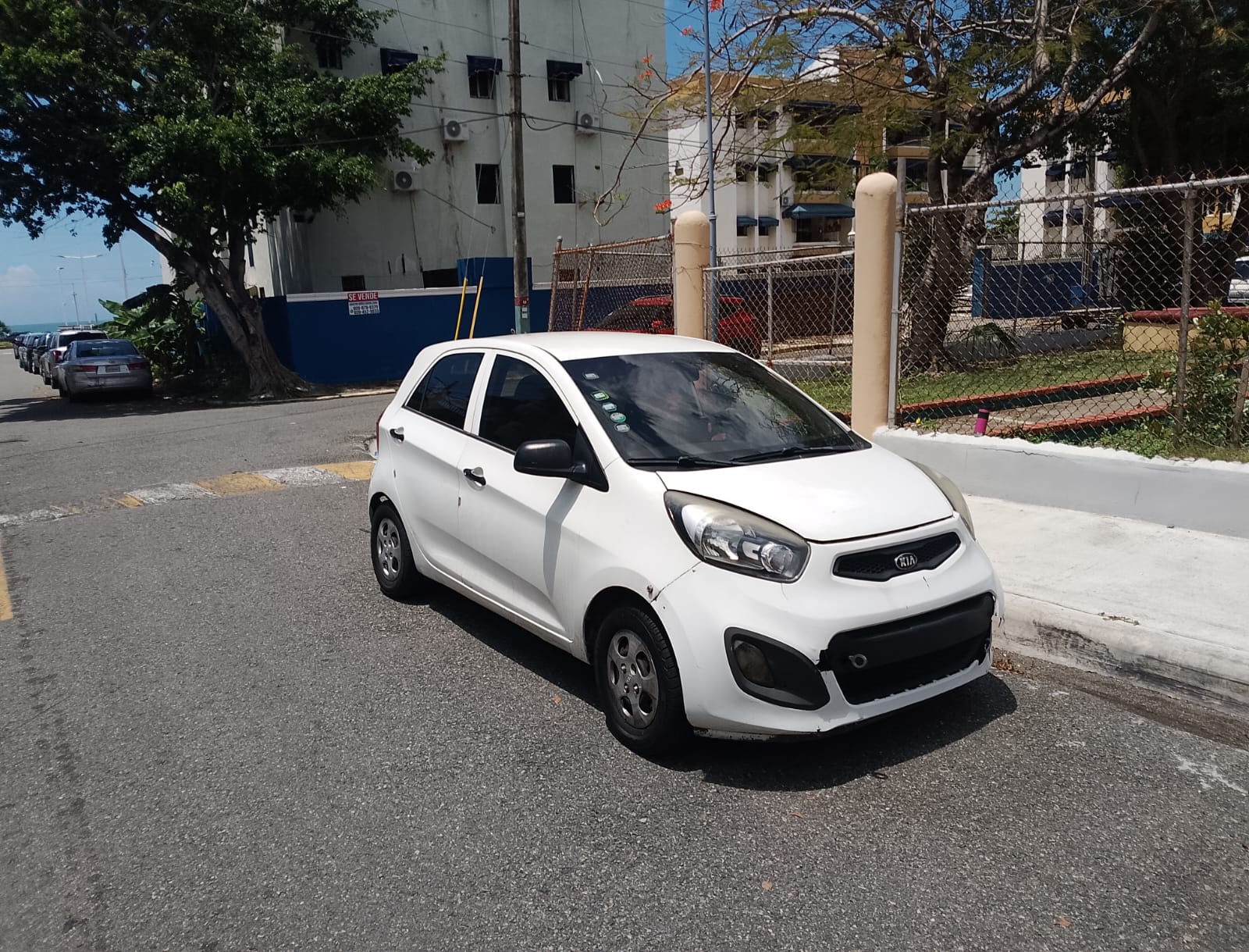 carros - Kia morning 0