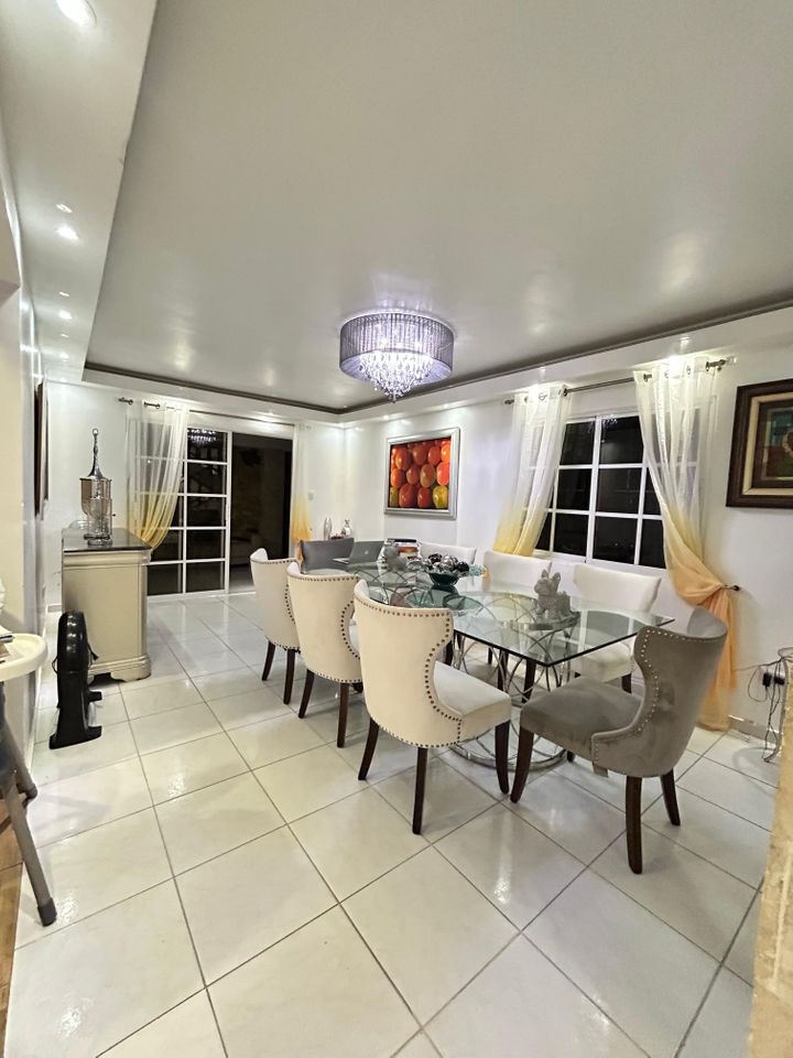 casas - Casa en alquiler amueblada en Av.España 8