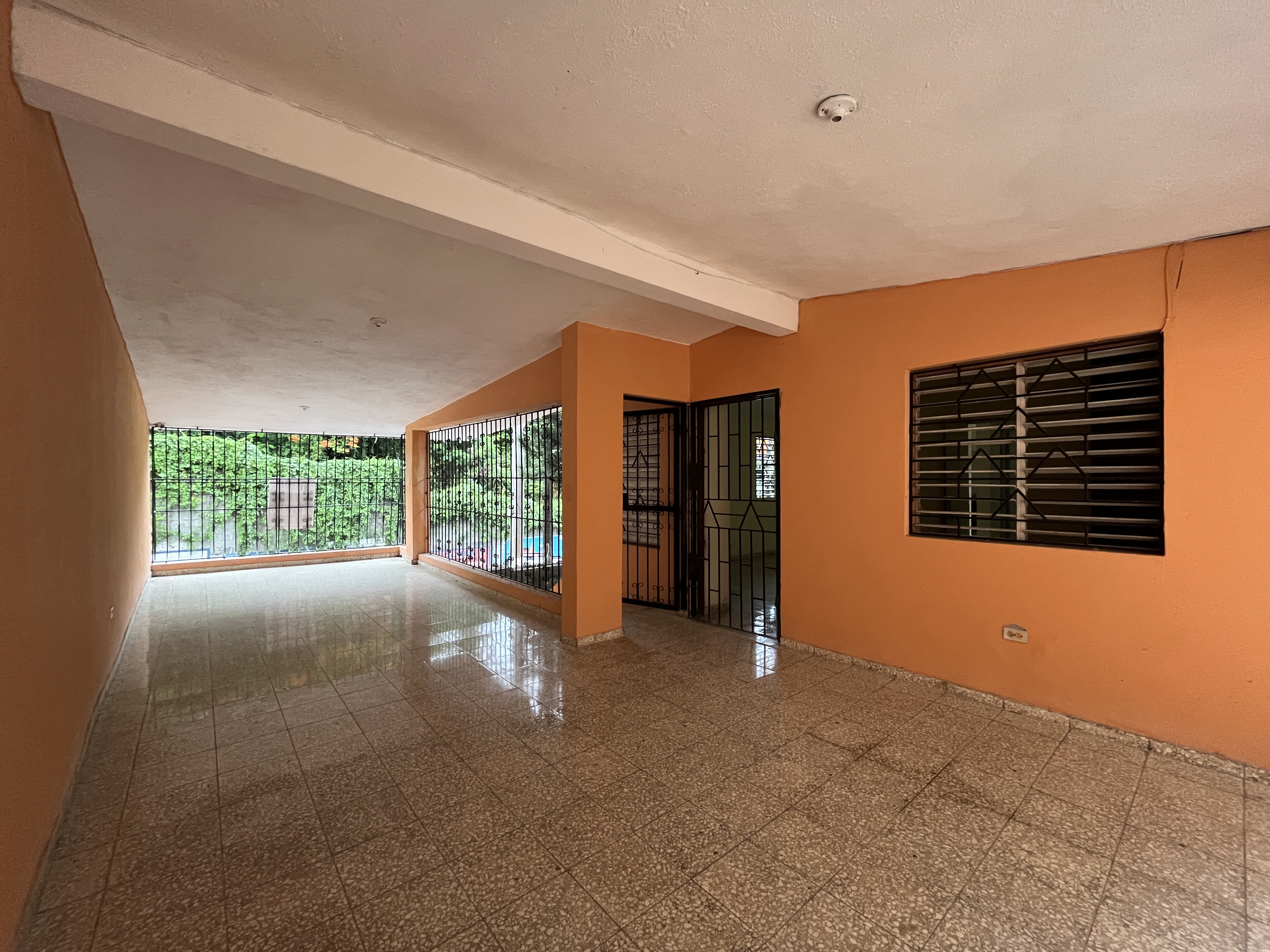 casas - Casa con 2 patios 6