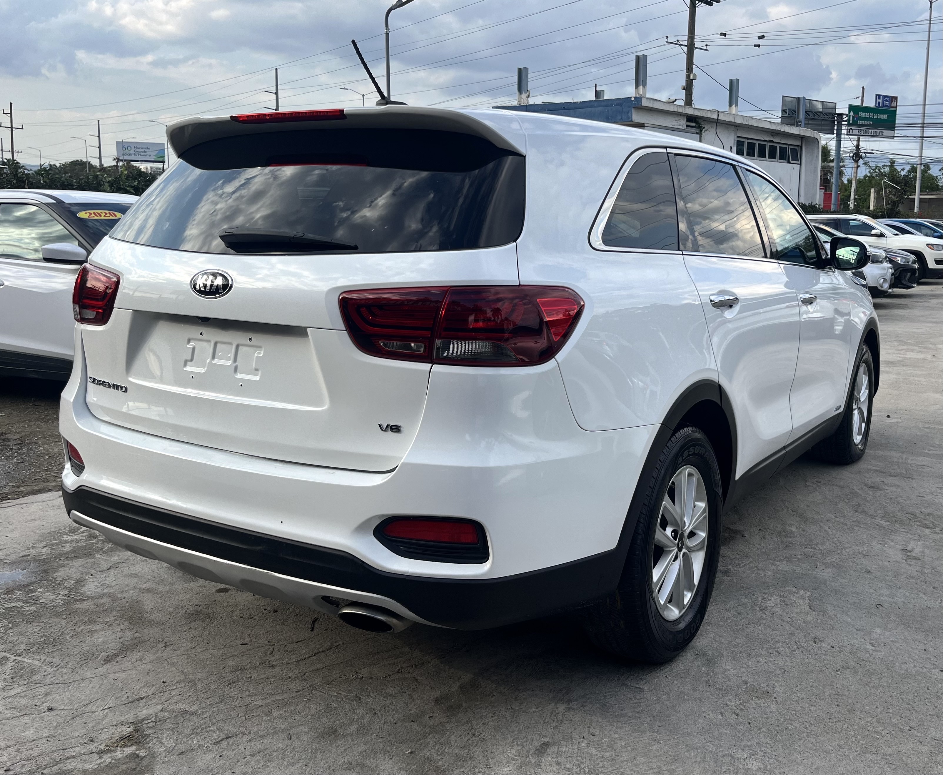 jeepetas y camionetas - Kia Sorento 2020  - Recién importado
 3