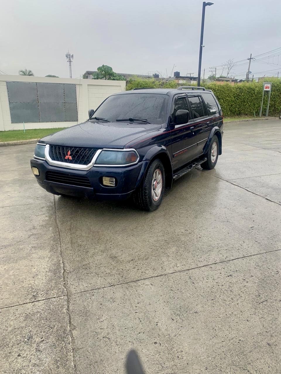 jeepetas y camionetas - MITSUBISHI MONTERO SPORT 2002 1