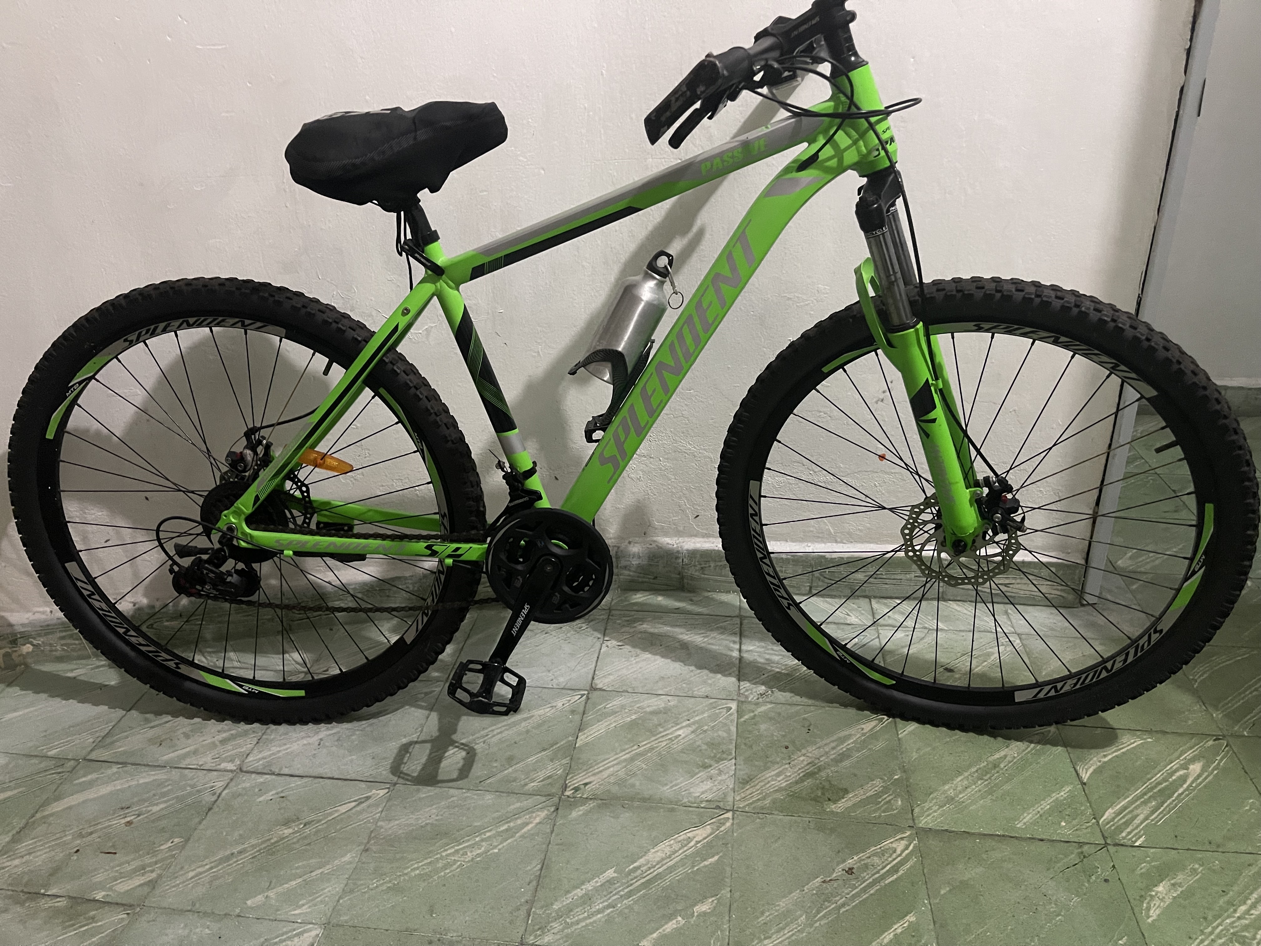 bicicletas y accesorios - vendo bicicleta aro 29 casi nueva 3