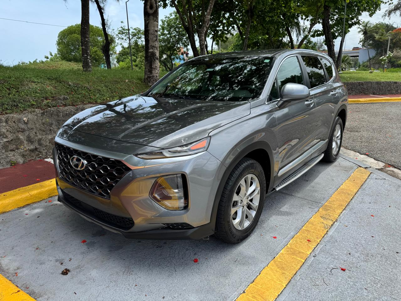 jeepetas y camionetas - Hyundai Santa Fe SE 2019, impecable