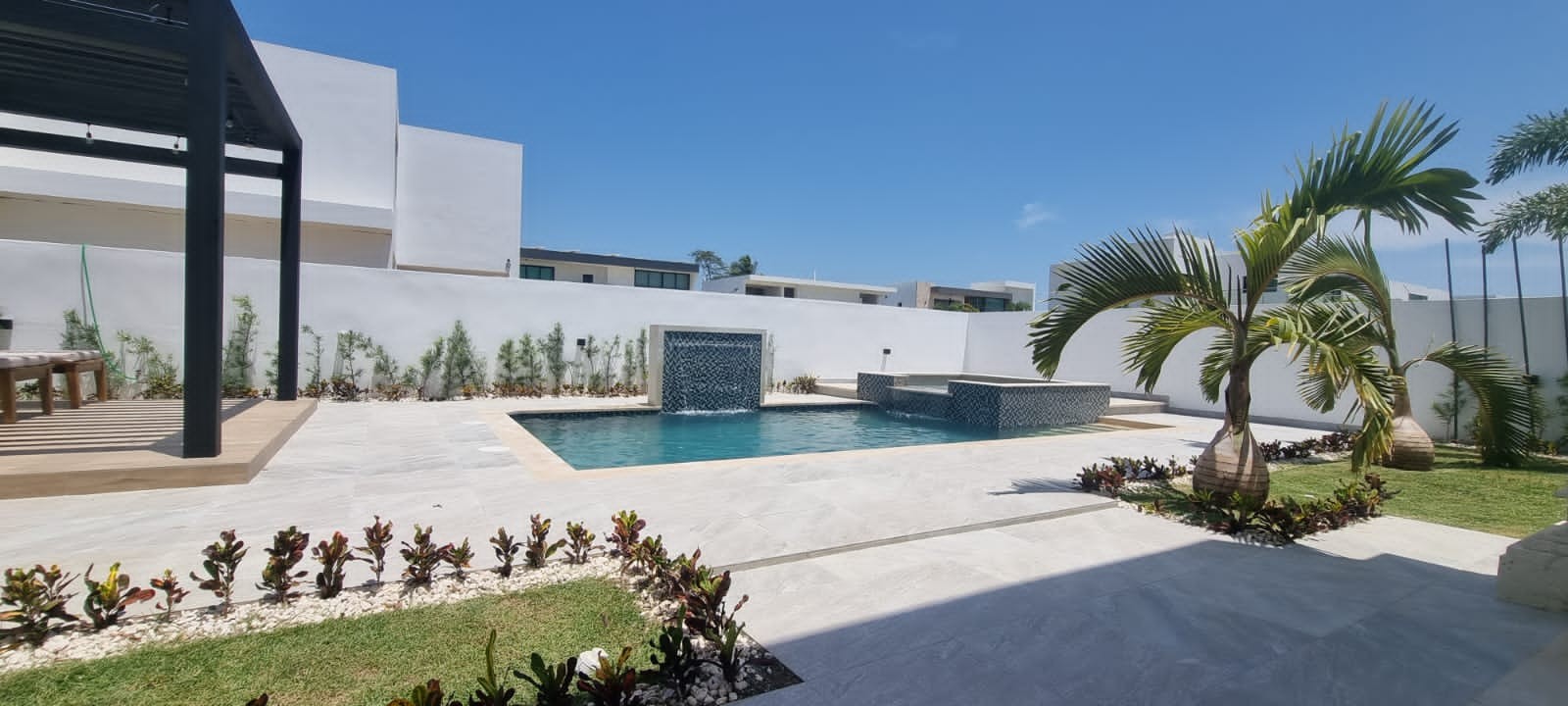 apartamentos - Hermosa Casa Luxry con Piscina en La Vega  9