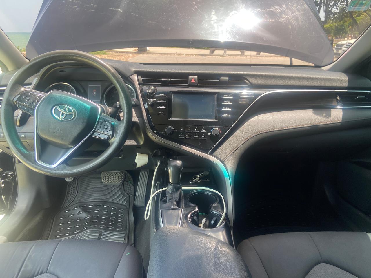 carros - Toyota Camry 2018 en excelente estado 7