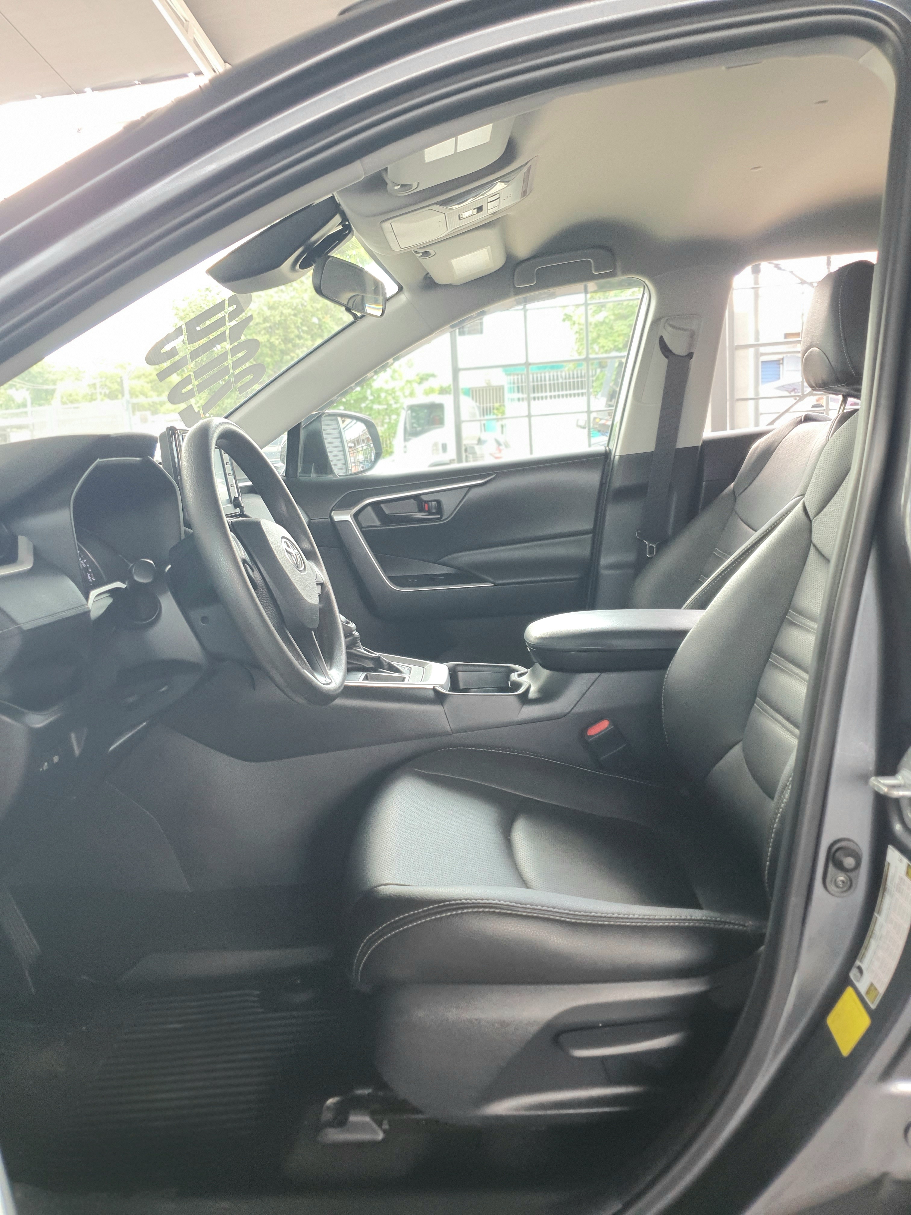 jeepetas y camionetas - TOYOTA RAV4 2019 RECIEN IMPORTADA 5