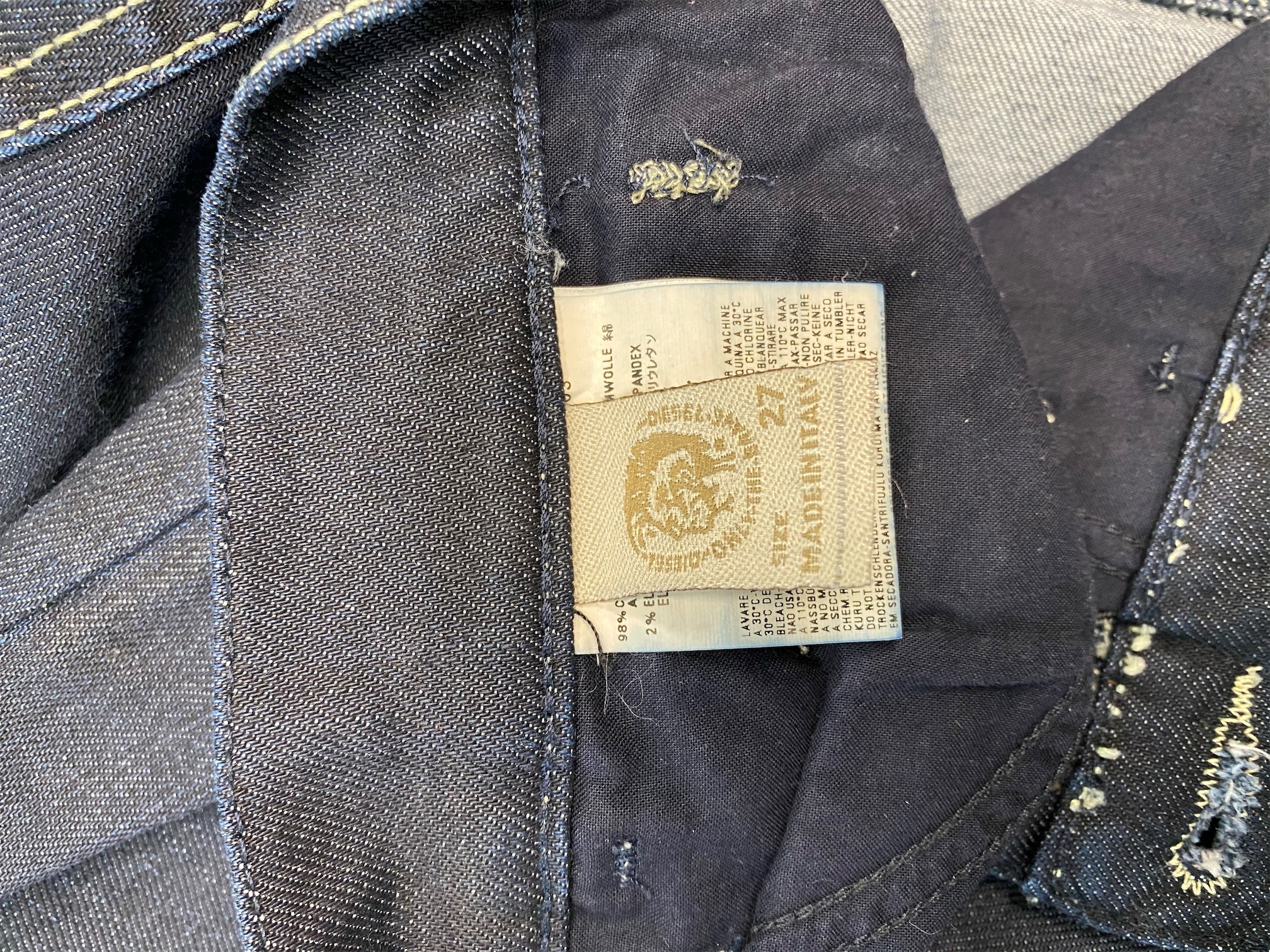 ropa para mujer - pantalon diesel de mujer me quedo pequeño es original es exactamente el mismo 4