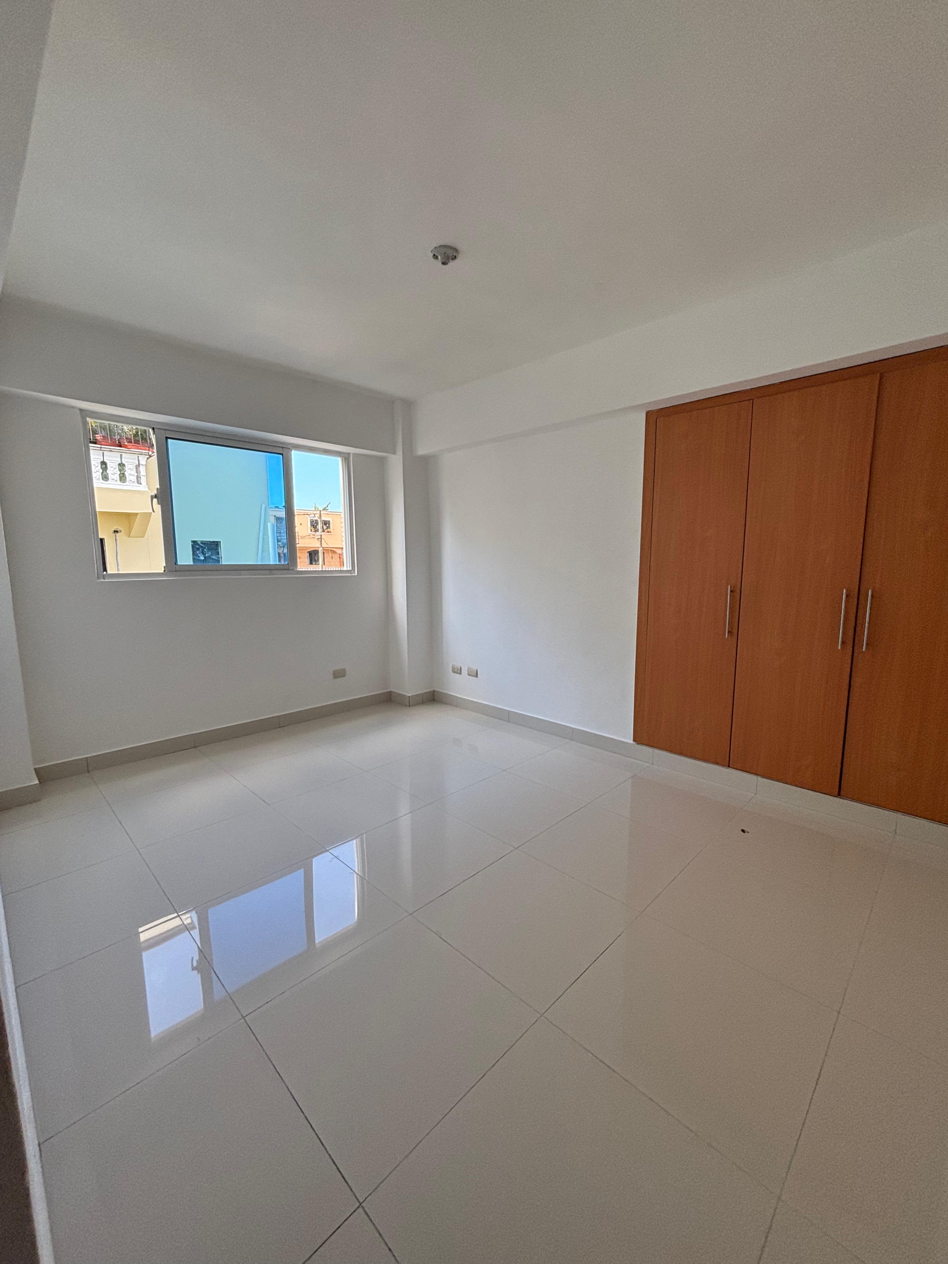 apartamentos - Apartamento de 3 habitaciones en Residencial 8