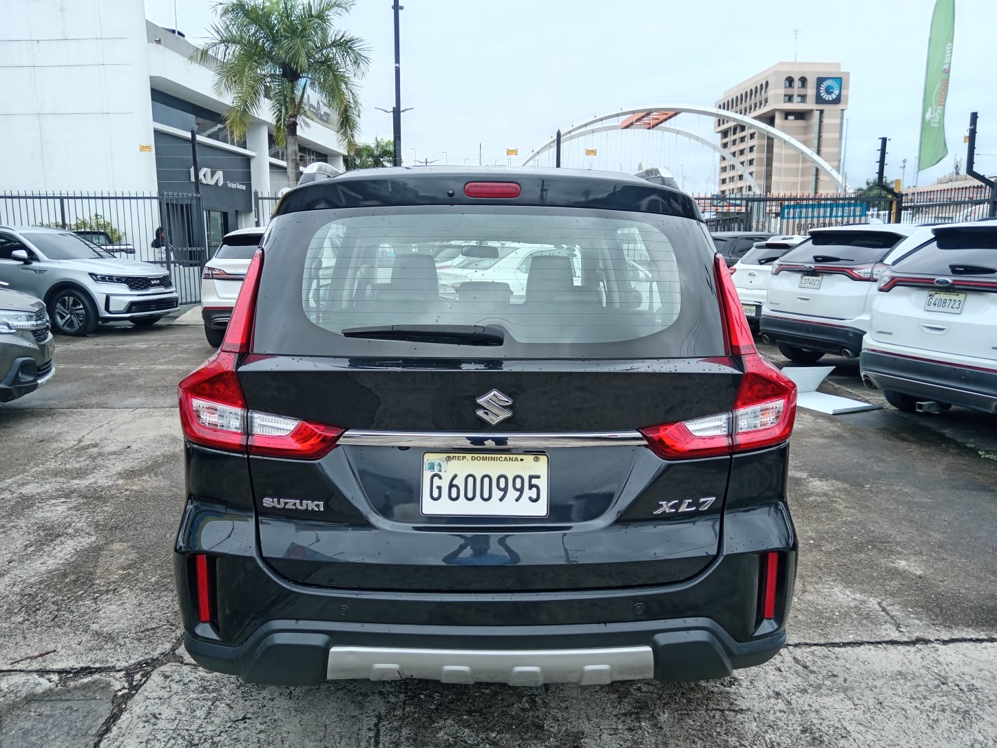jeepetas y camionetas - ¡Suzuki XL7 2023 semi nueva en RD! 5