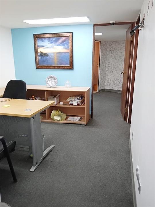 oficinas y locales comerciales - Local en Piantini 4