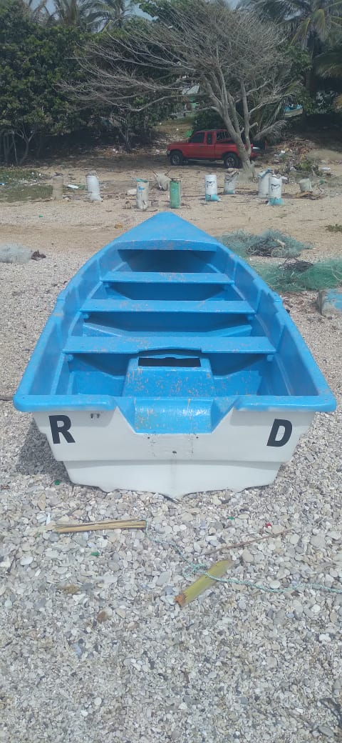 botes - Vendo bote de 19  3