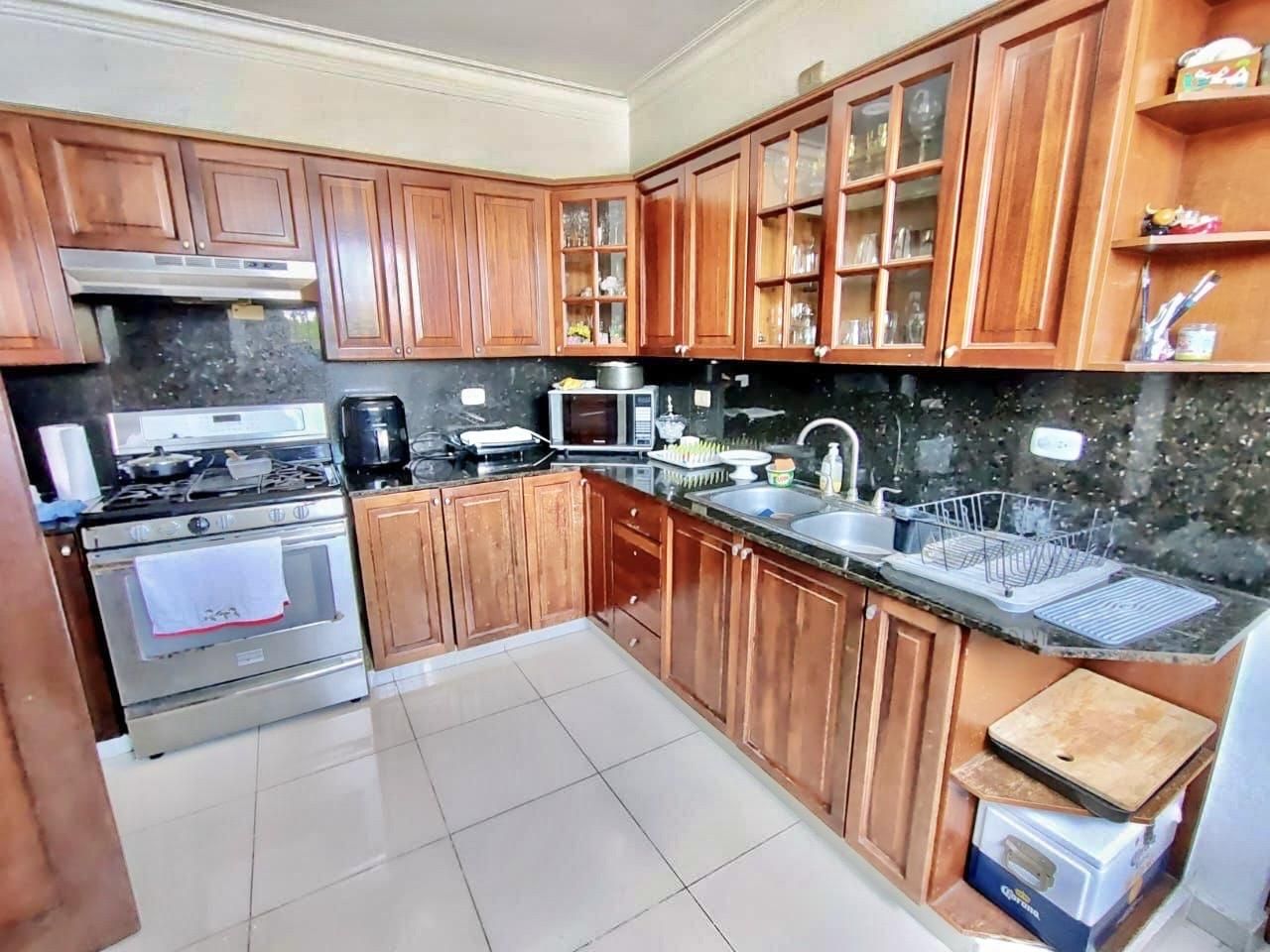 apartamentos - Apartamento de oportunidad en venta  2