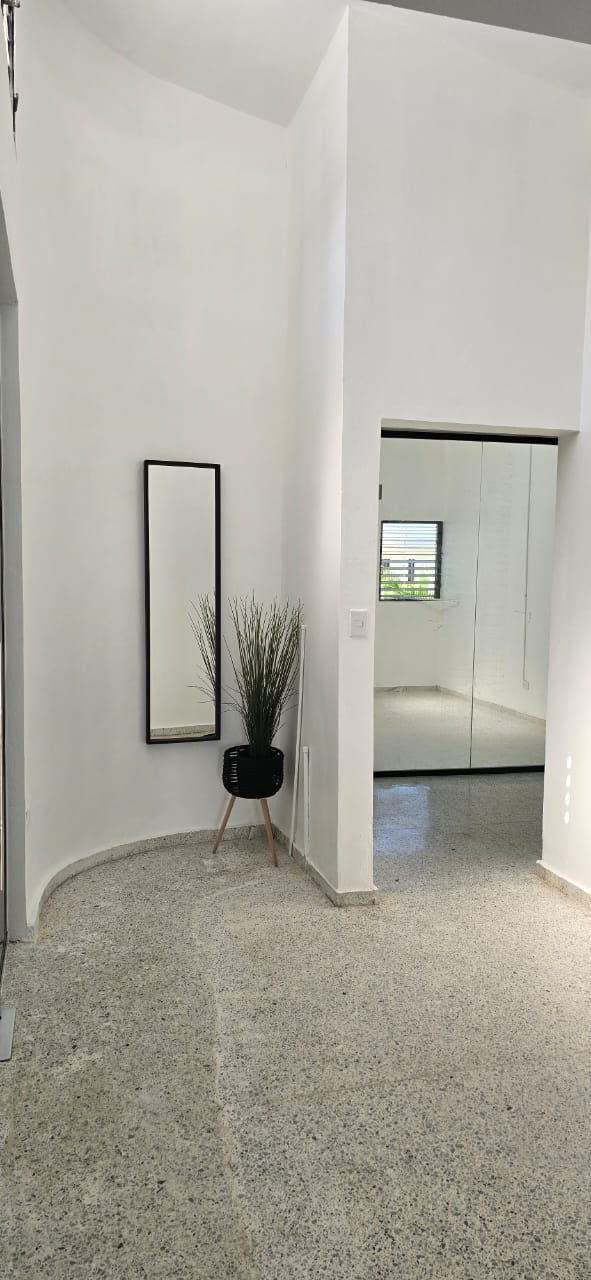 oficinas y locales comerciales - SE RENTAN LO ALES COMERCIALES  4