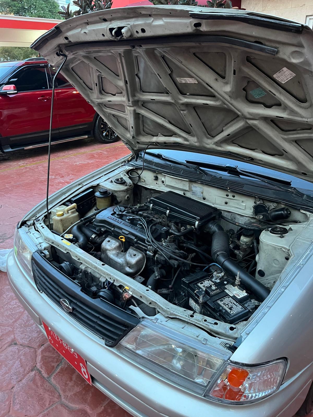 carros - Nissan sunny año 2000 en perfecto estado !! 8