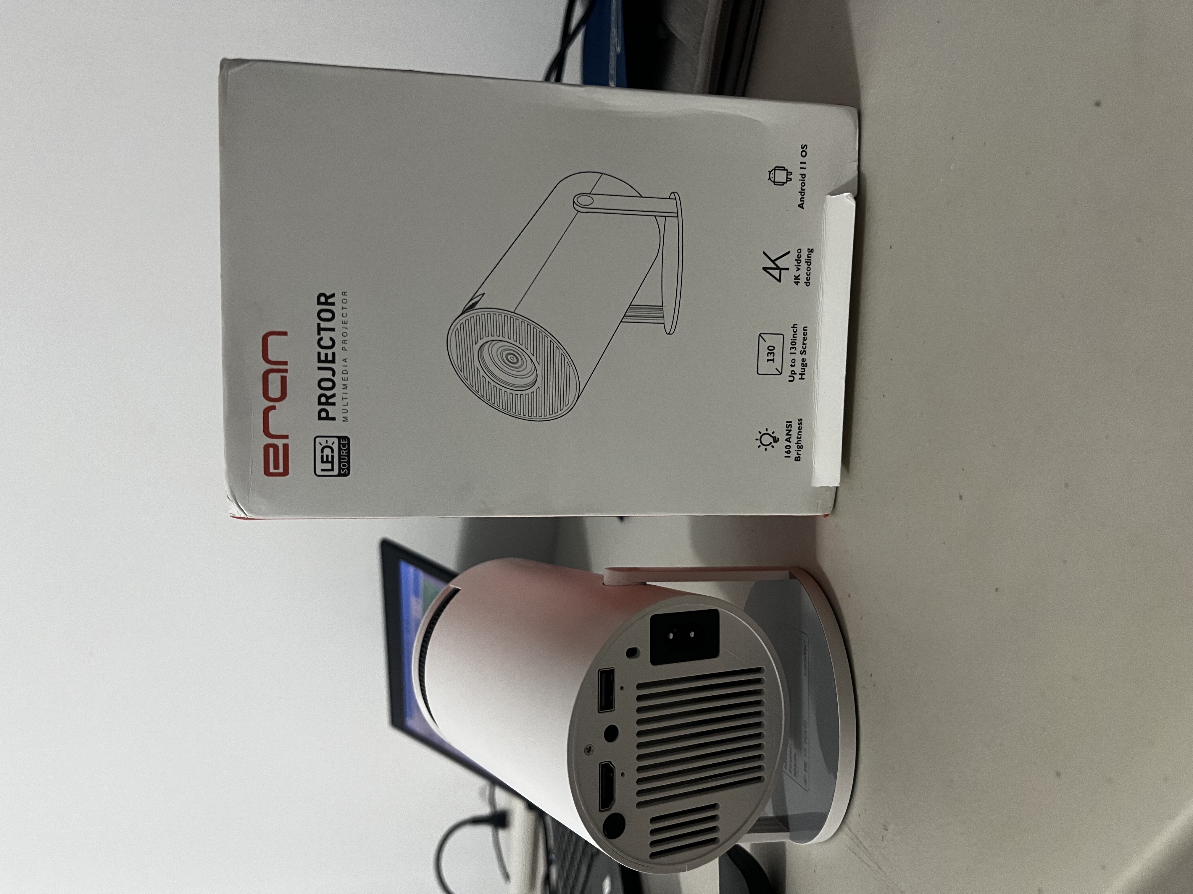 electrodomesticos - Proyector portátil para cine o presentaciones  2