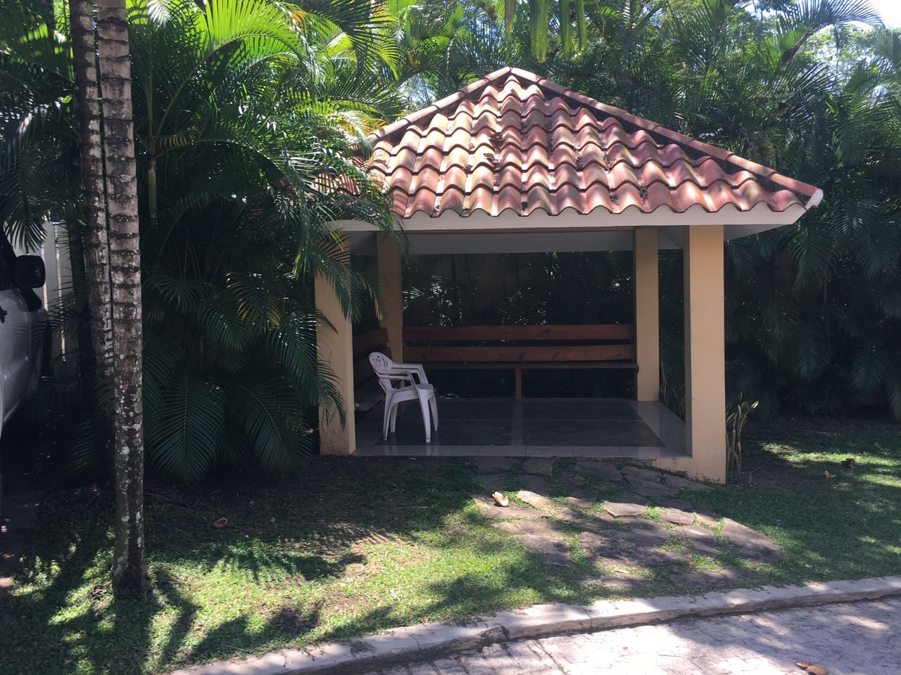 casas - Se vende hermosa casa en Arroyo Hondo II 1