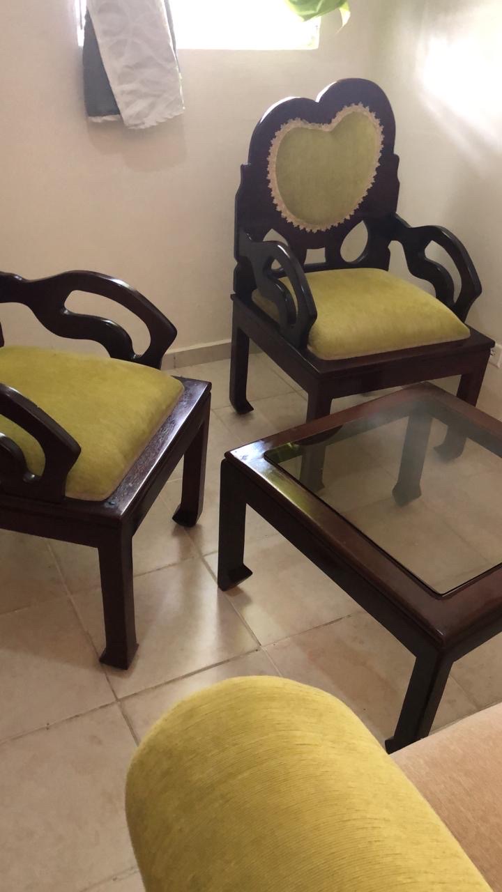 muebles y colchones - 🔥 Juego de Mesa en Caoba – Elegancia y Estilo 3