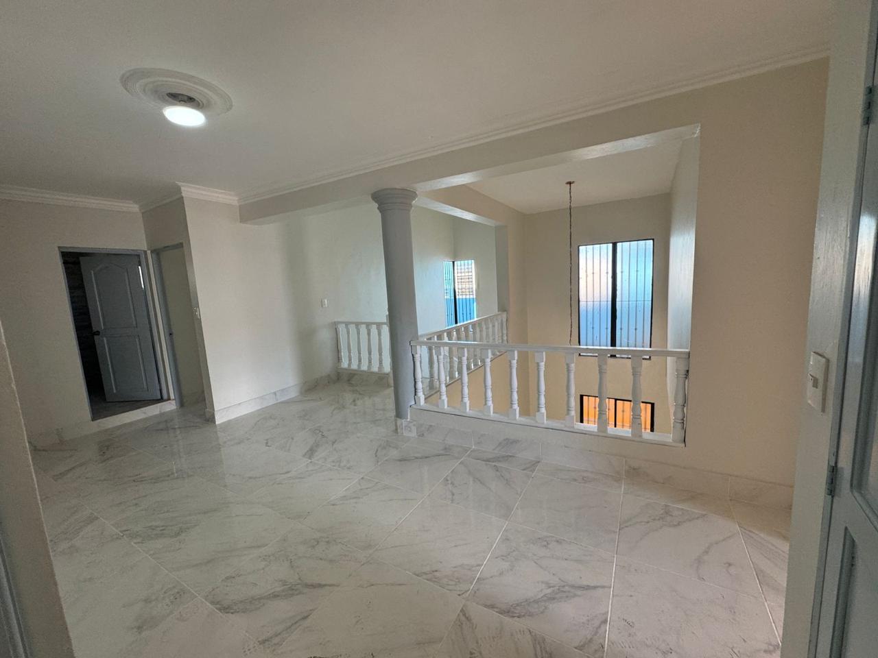 apartamentos - CASA EN VENTA EN JARDINES DEL NORTE, SANTIAGO. 4